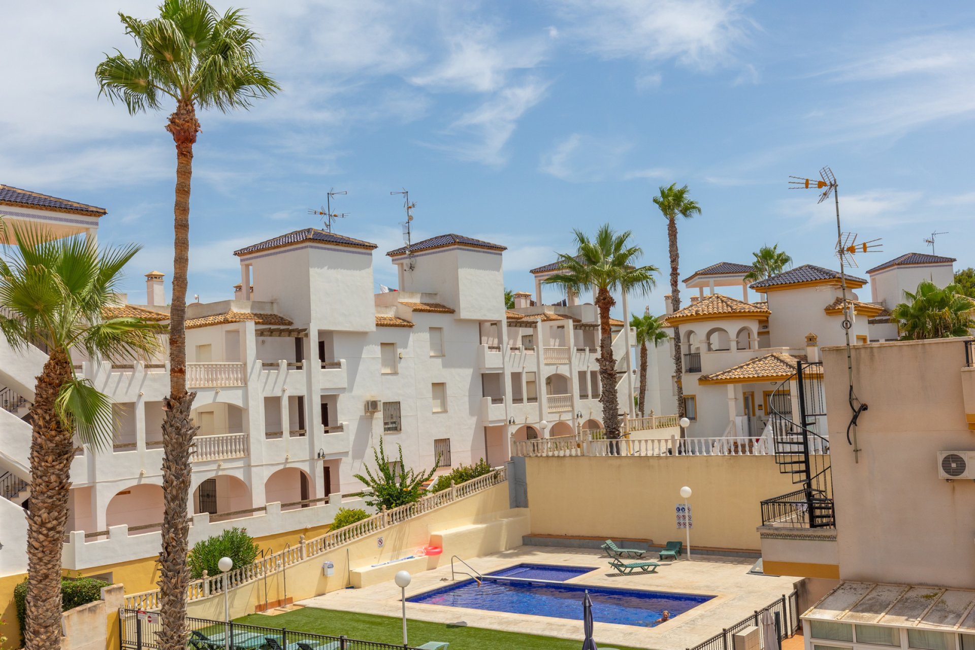 Segunda mano - Apartamento -
Orihuela - Inland