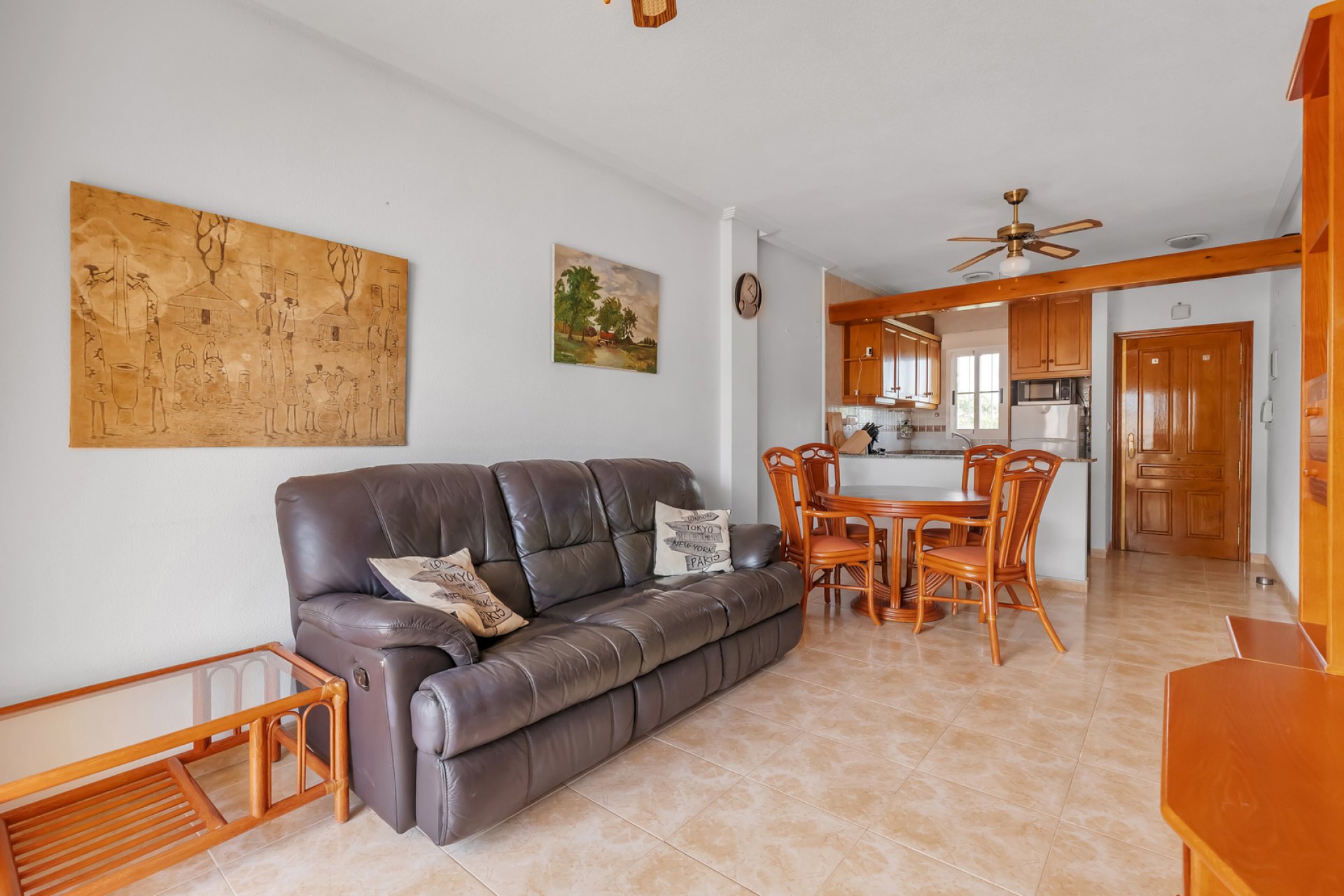 Segunda mano - Apartamento -
Orihuela - Inland