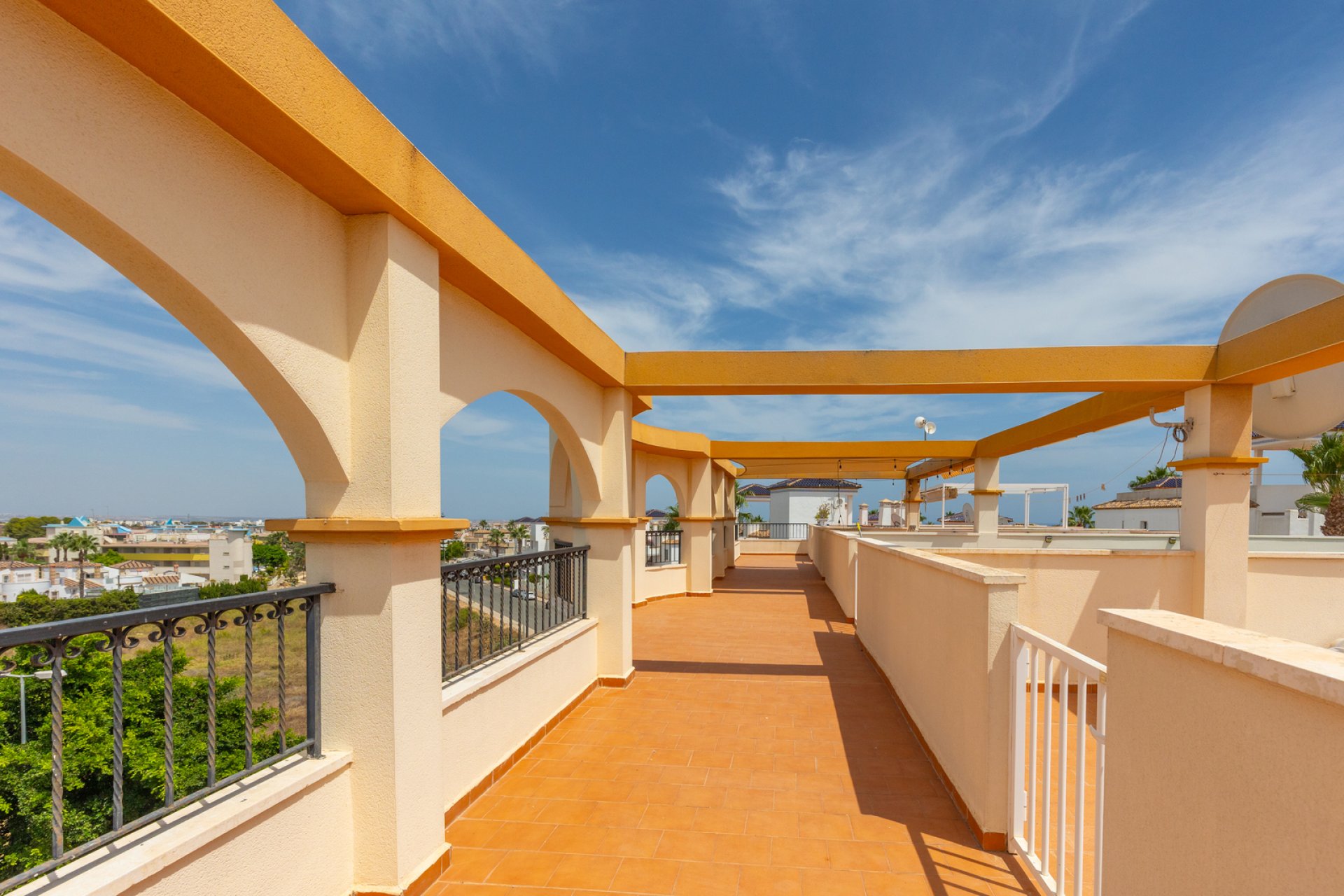 Segunda mano - Apartamento -
Orihuela - Inland