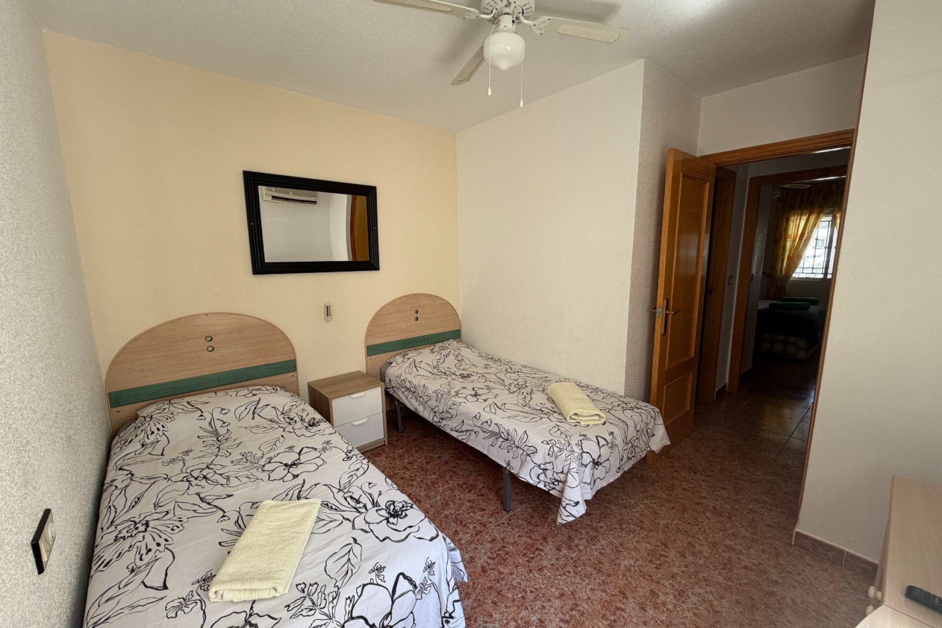 Segunda mano - Apartamento -
Orihuela - Inland