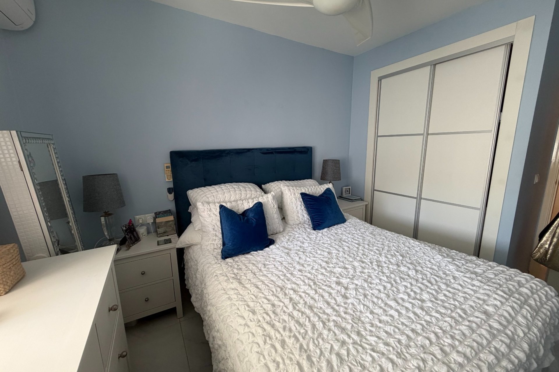 Segunda mano - Apartamento -
Orihuela - Inland