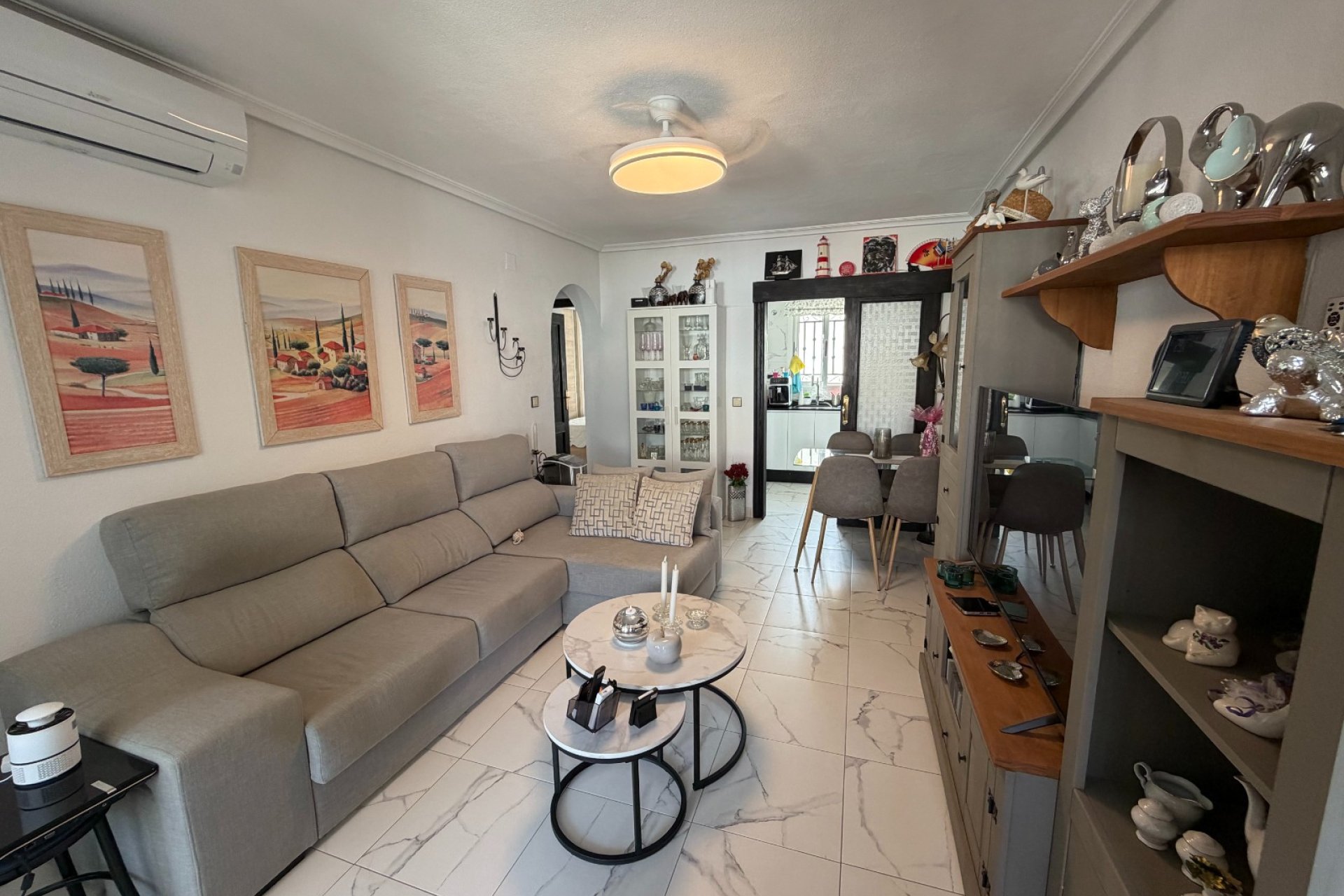 Segunda mano - Apartamento -
Orihuela - Inland