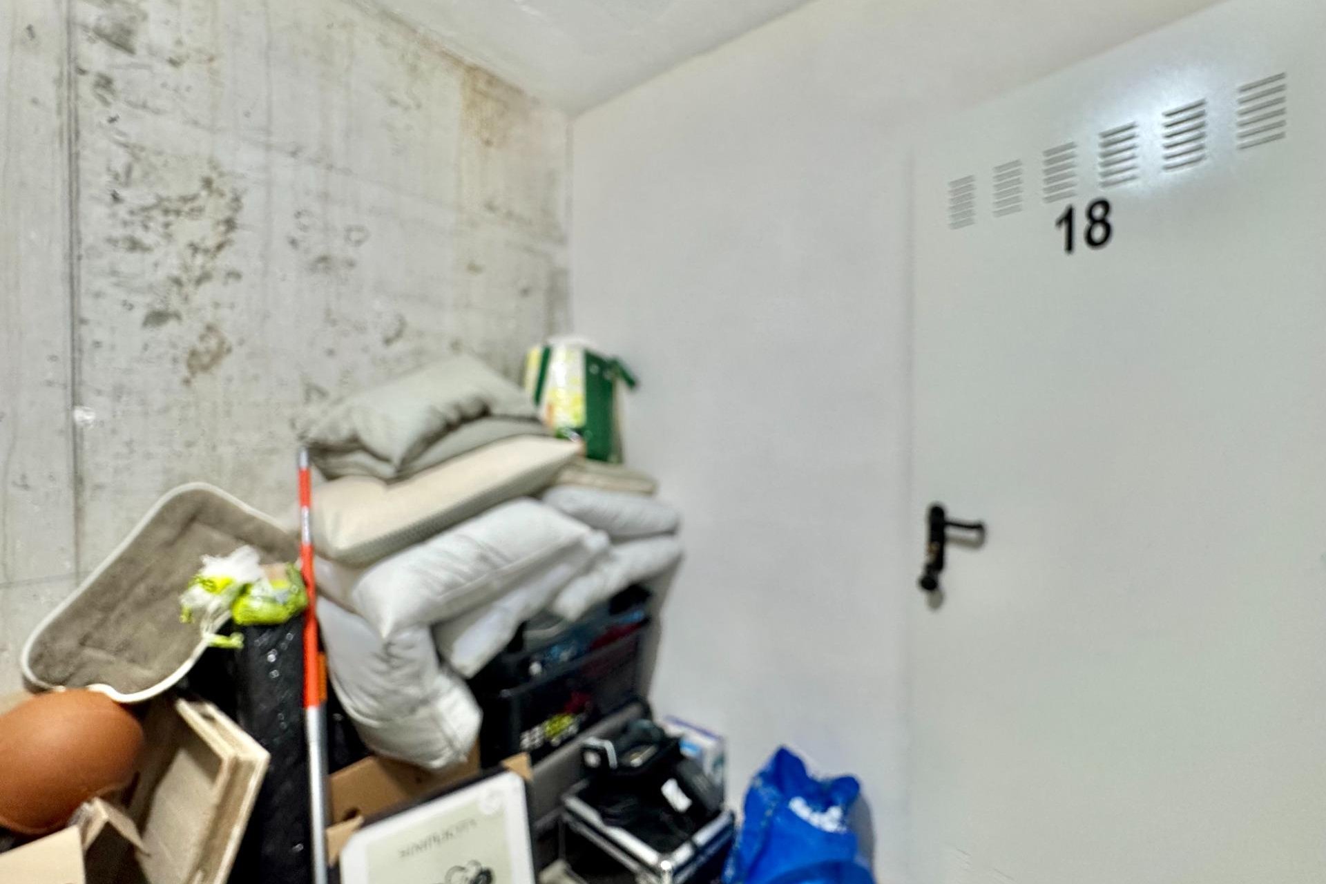 Segunda mano - Apartamento -
Orihuela - Las Colinas Golf