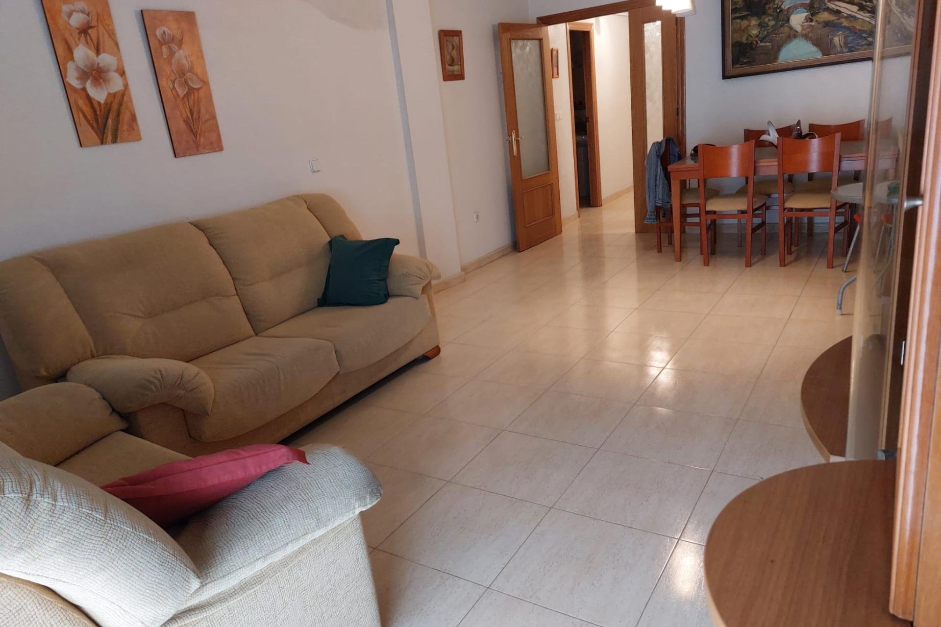 Segunda mano - Apartamento -
Orihuela - Zona Centro