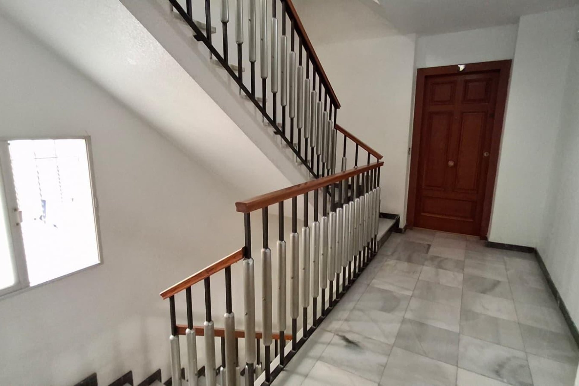 Segunda mano - Apartamento -
Orihuela - Zona Centro