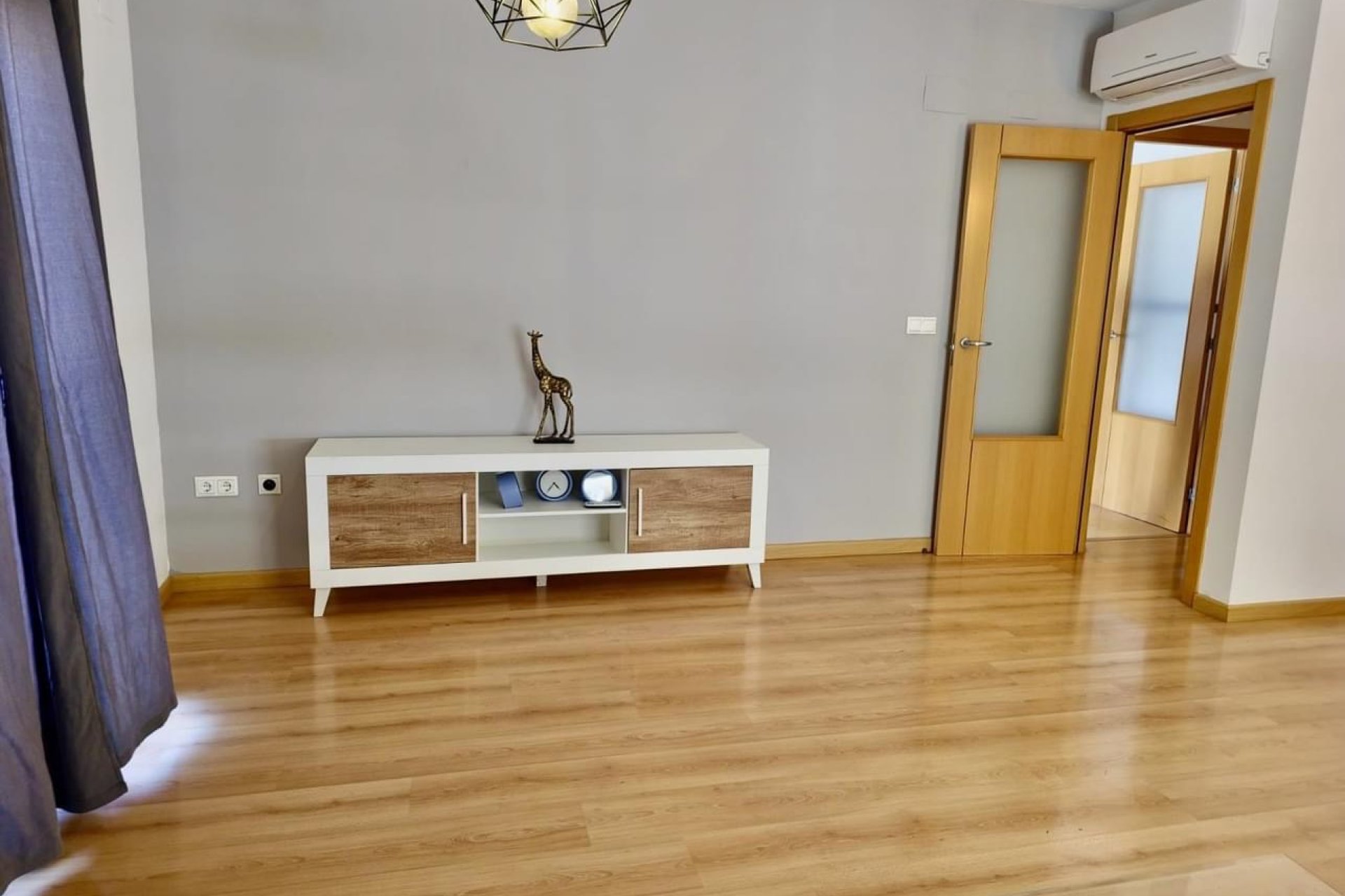 Segunda mano - Apartamento -
Pedreguer - Inland