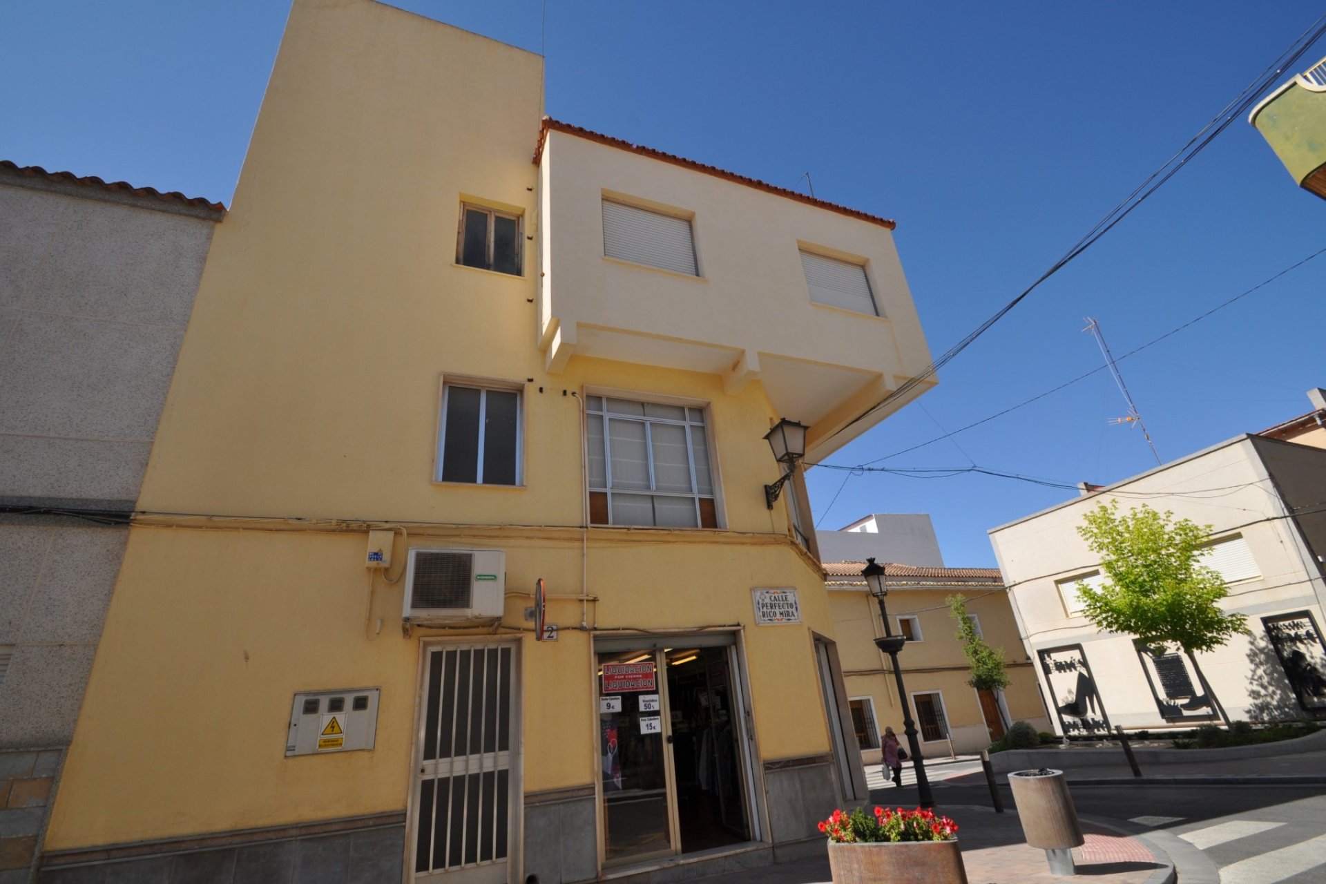 Segunda mano - Apartamento -
Pinoso - Inland
