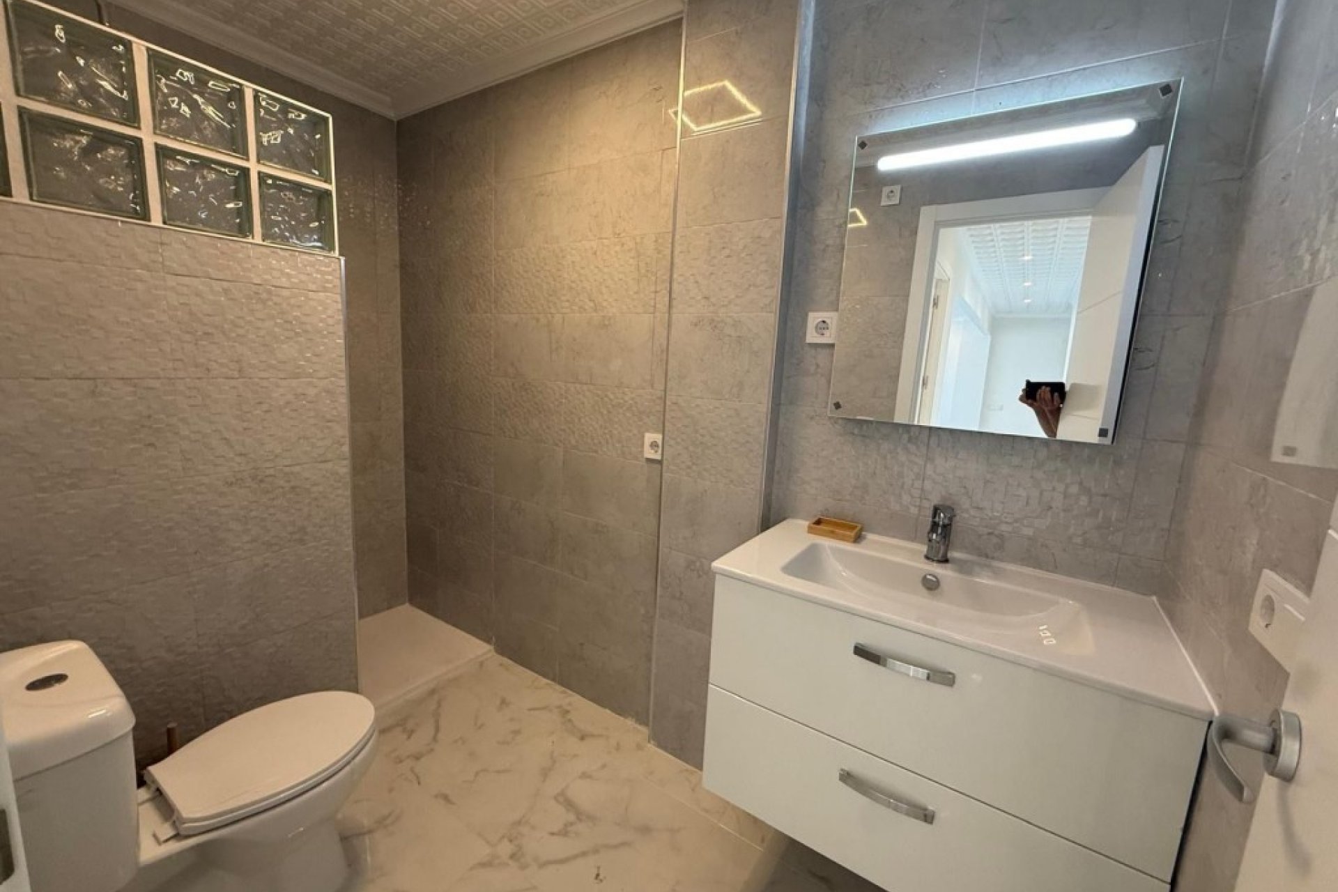 Segunda mano - Apartamento -
Playa Del Acequion - Costa Blanca