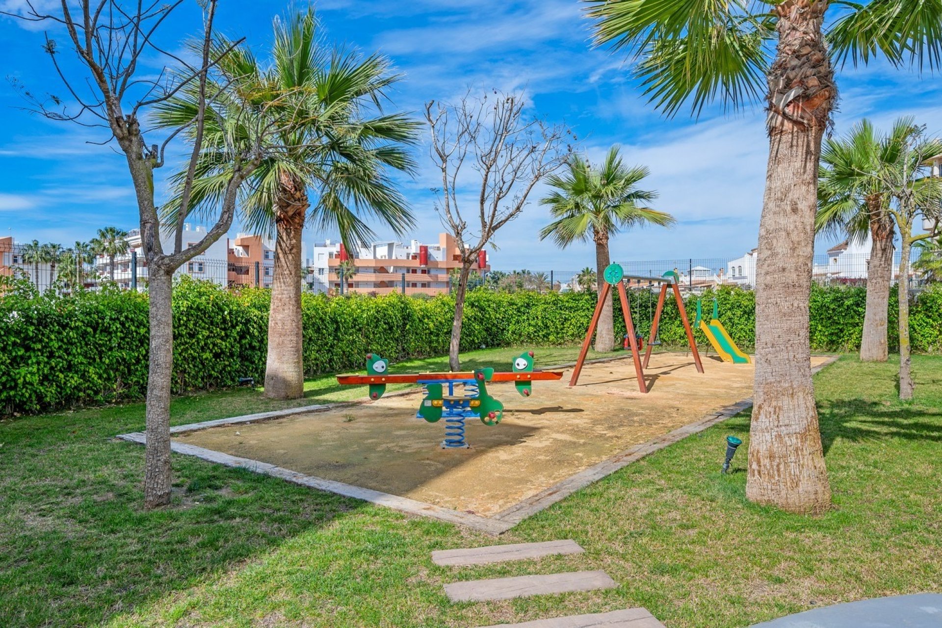 Segunda mano - Apartamento -
Playa Flamenca - Costa Blanca