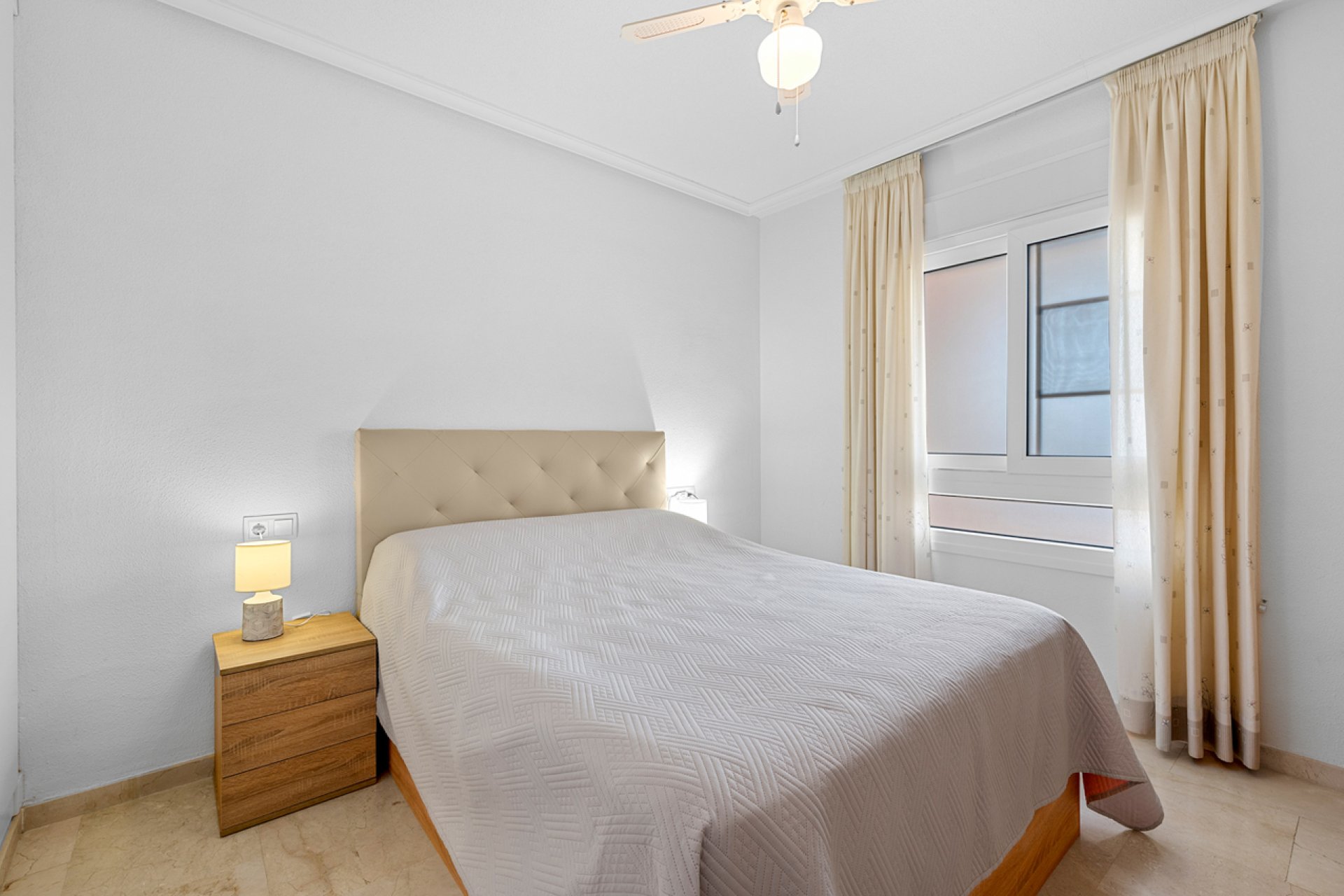 Segunda mano - Apartamento -
Playa Flamenca - Costa Blanca