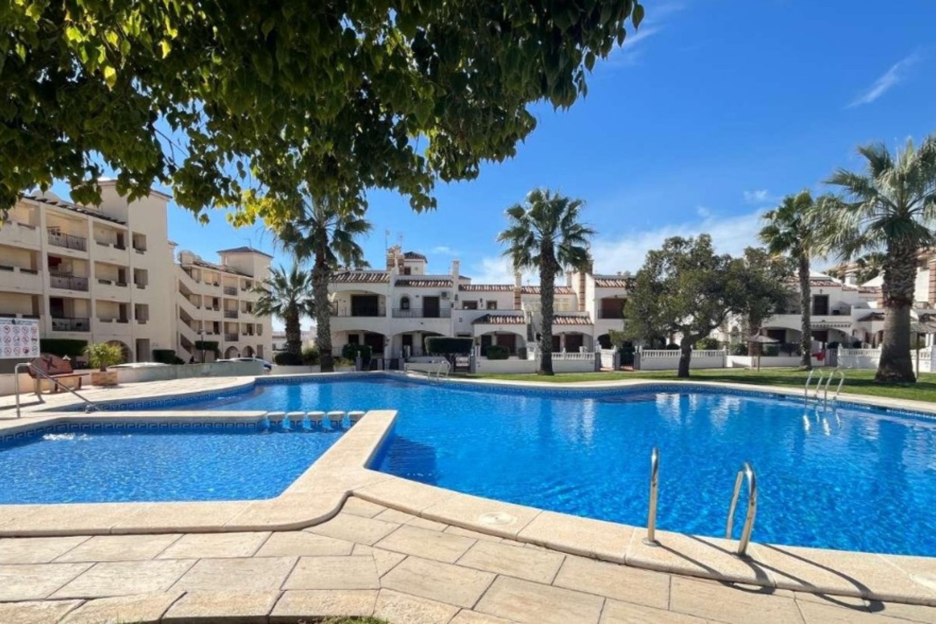 Segunda mano - Apartamento -
Playa Flamenca - Costa Blanca