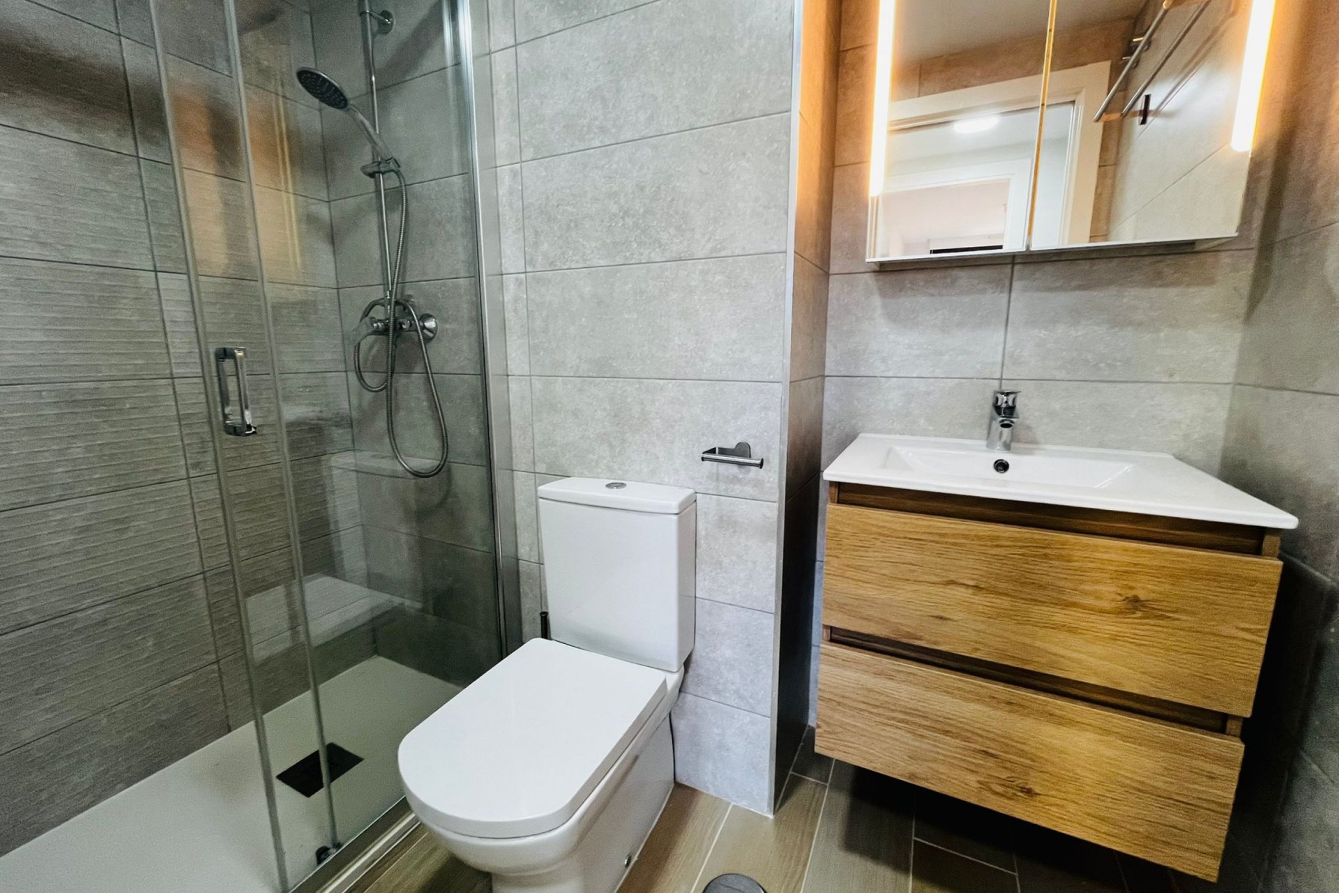 Segunda mano - Apartamento -
Playa Honda - Costa Calida