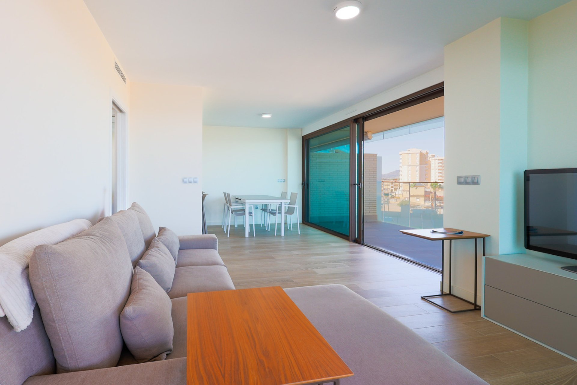 Segunda mano - Apartamento -
Playa Honda - Costa Calida