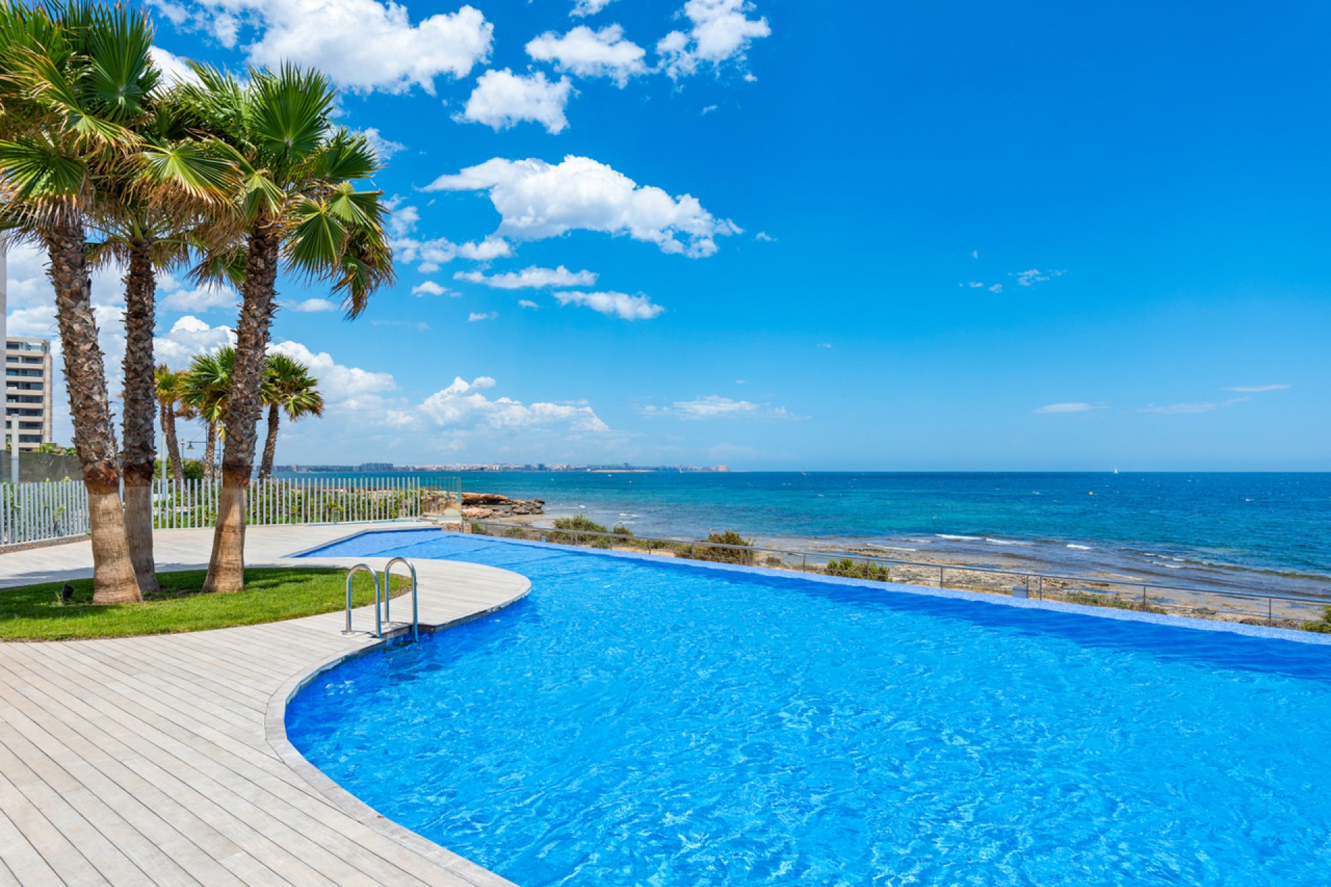 Segunda mano - Apartamento -
Punta Prima - Costa Blanca