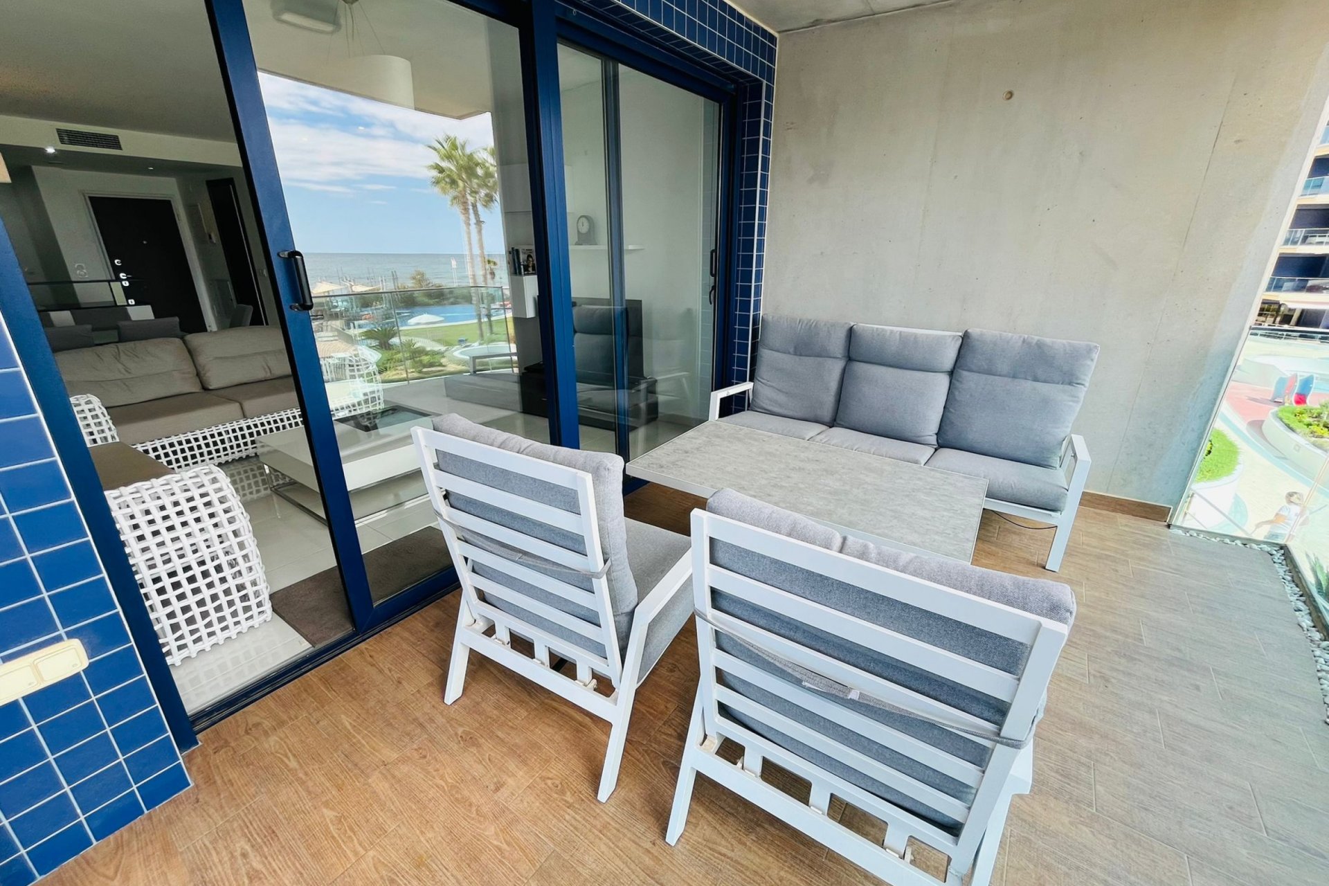 Segunda mano - Apartamento -
Punta Prima - Costa Blanca