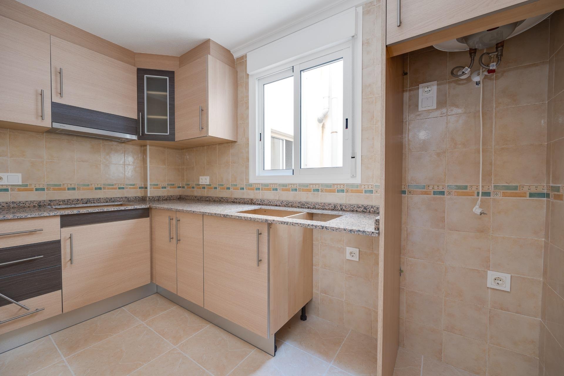 Segunda mano - Apartamento -
San Fulgencio - centro