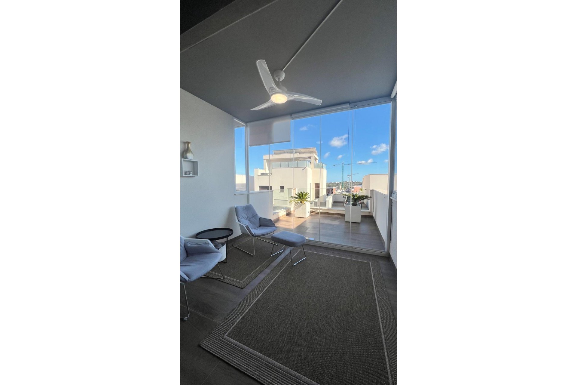 Segunda mano - Apartamento -
San Miguel de Salinas - Bellavista