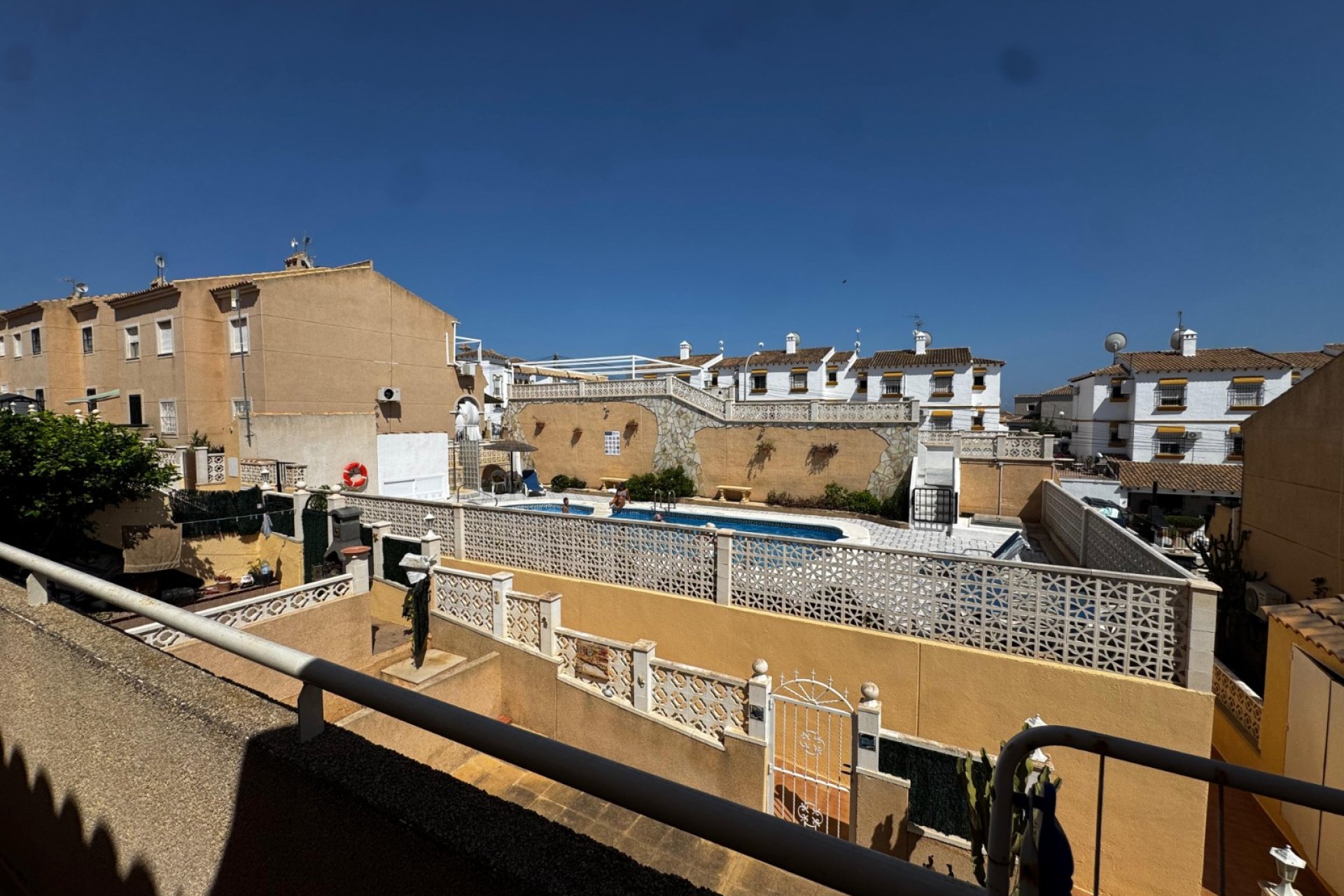 Segunda mano - Apartamento -
San Miguel de Salinas - Inland