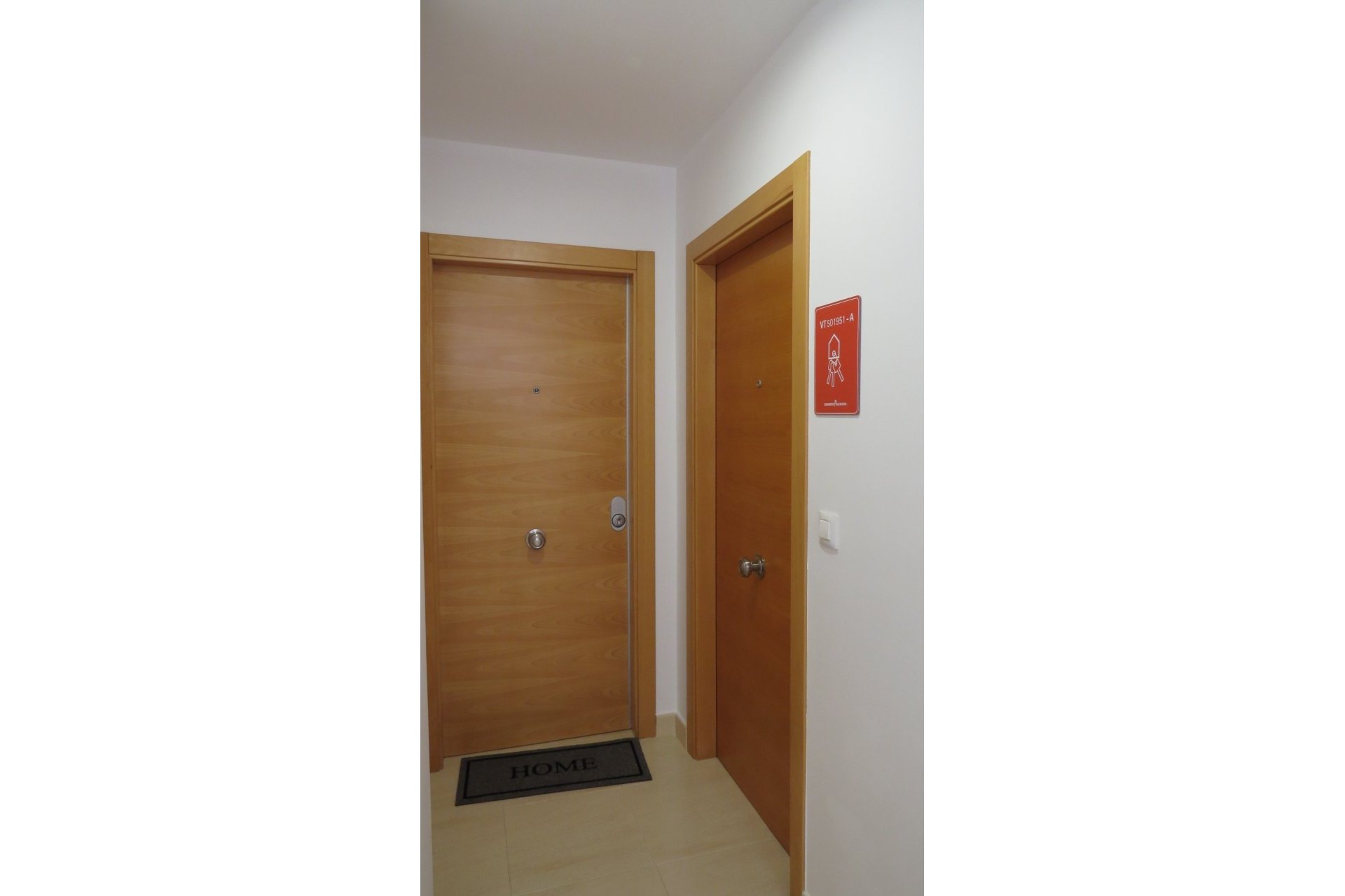 Segunda mano - Apartamento -
San Miguel de Salinas - Inland