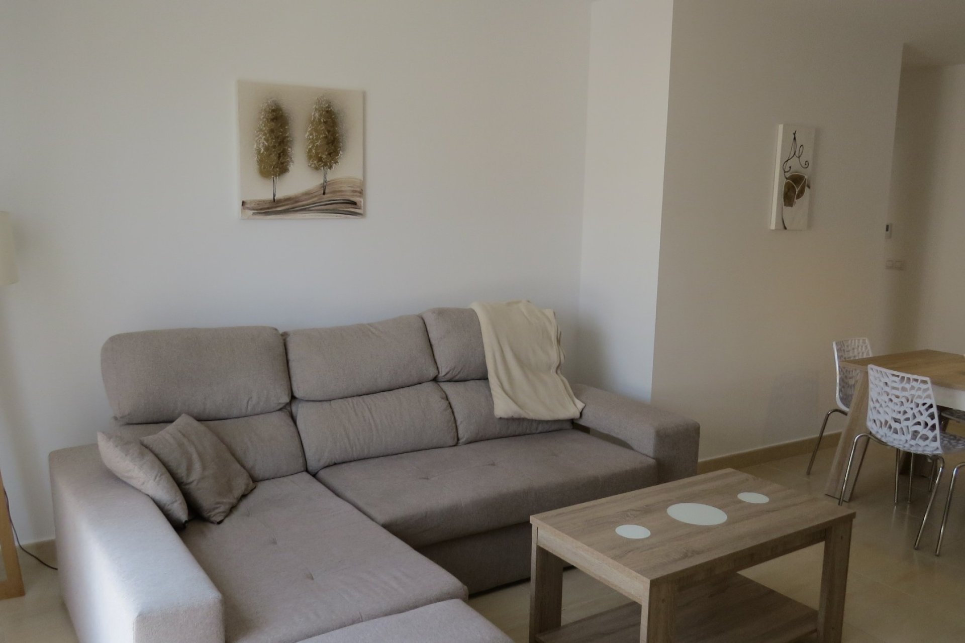 Segunda mano - Apartamento -
San Miguel de Salinas - Inland