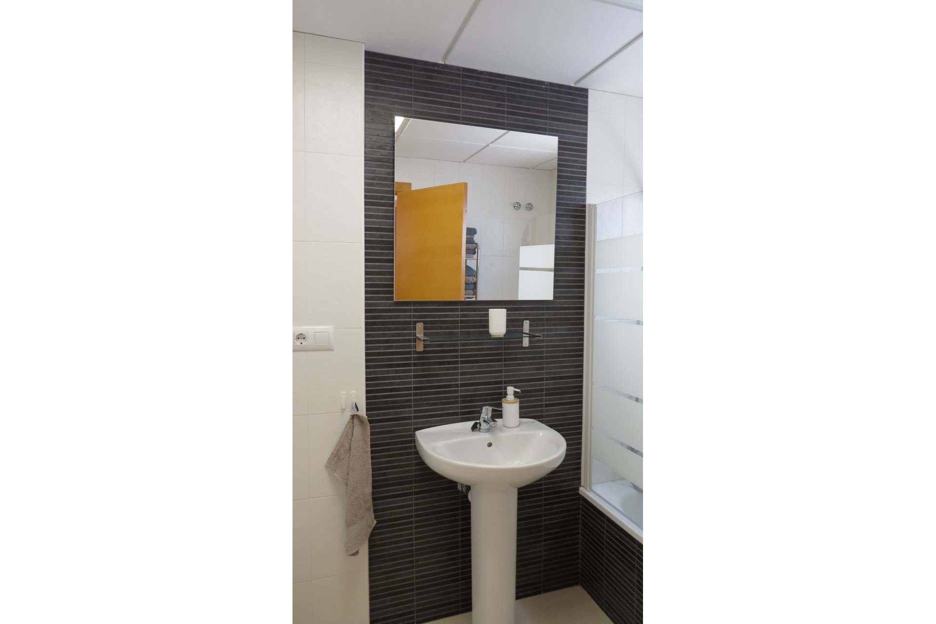 Segunda mano - Apartamento -
San Miguel de Salinas - Inland
