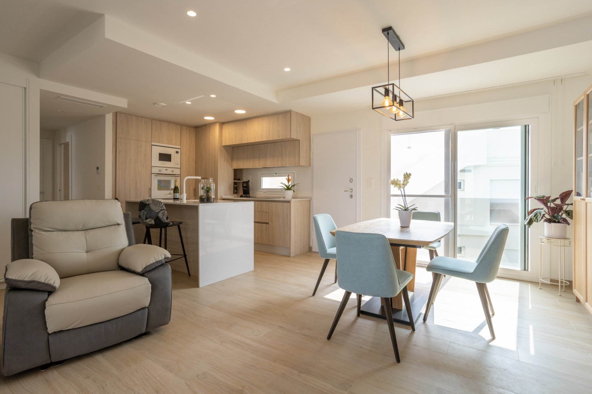 Segunda mano - Apartamento -
San Miguel de Salinas - Inland