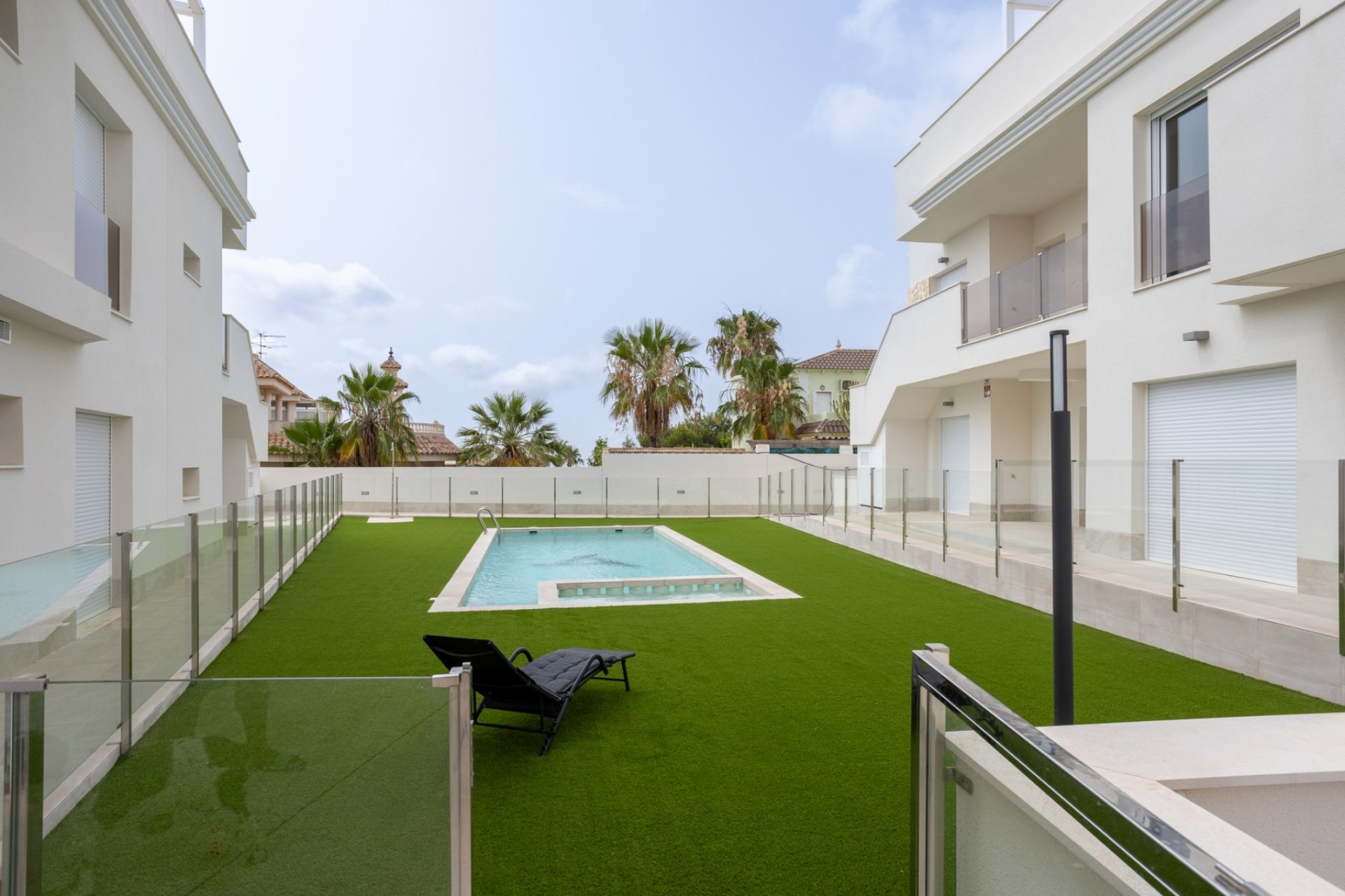 Segunda mano - Apartamento -
San Miguel de Salinas - Inland