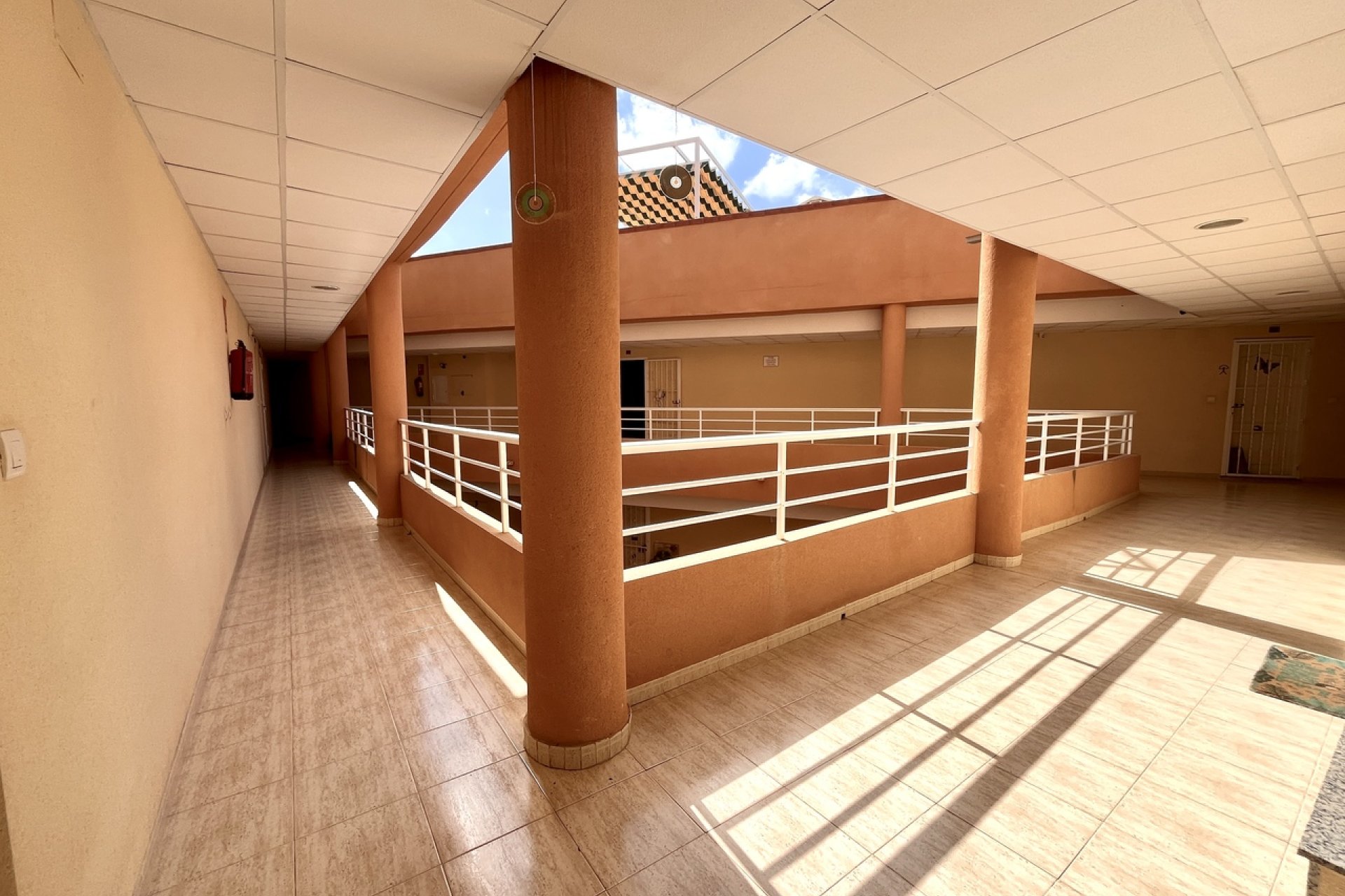 Segunda mano - Apartamento -
San Miguel de Salinas - Inland