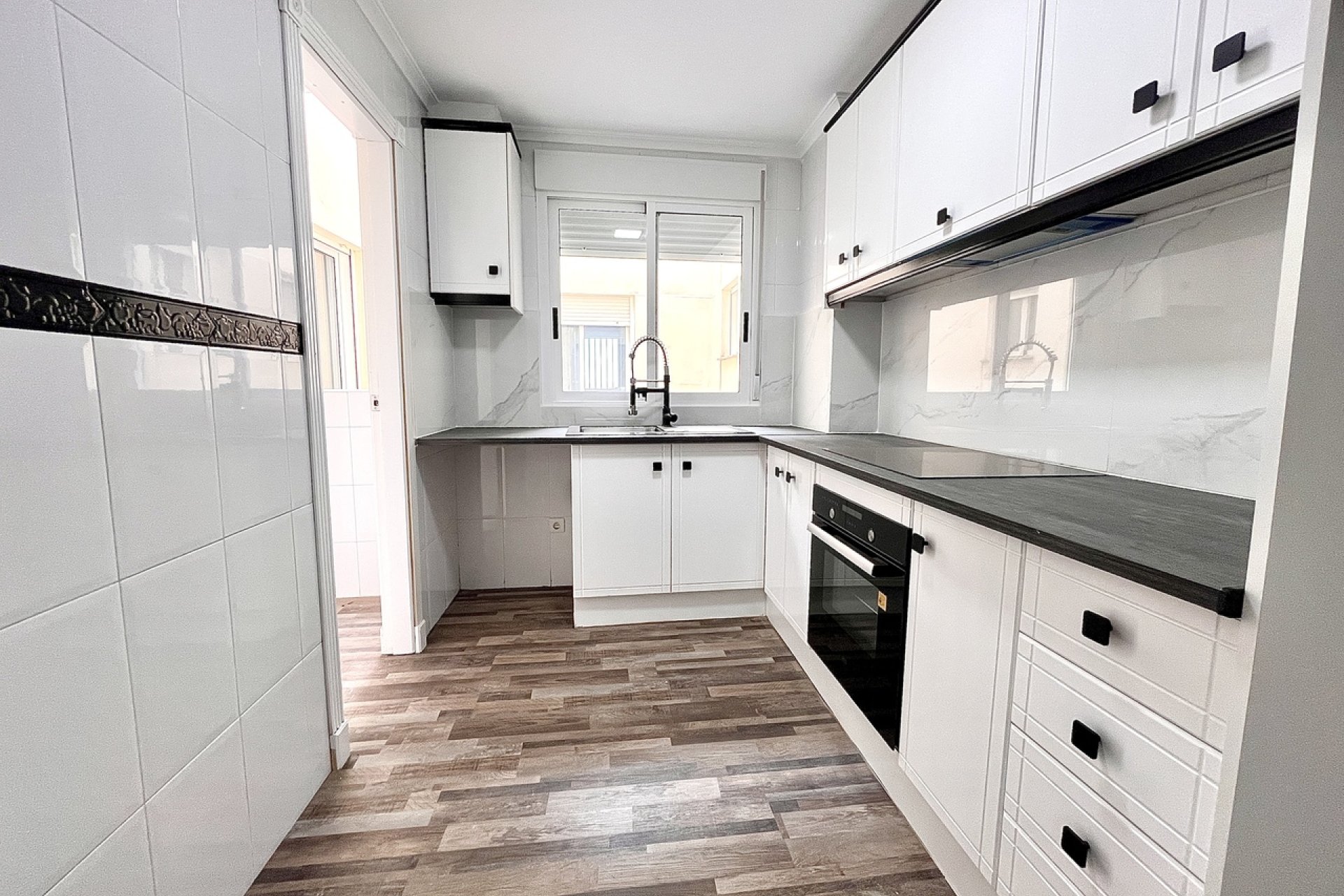 Segunda mano - Apartamento -
San Miguel de Salinas - Inland