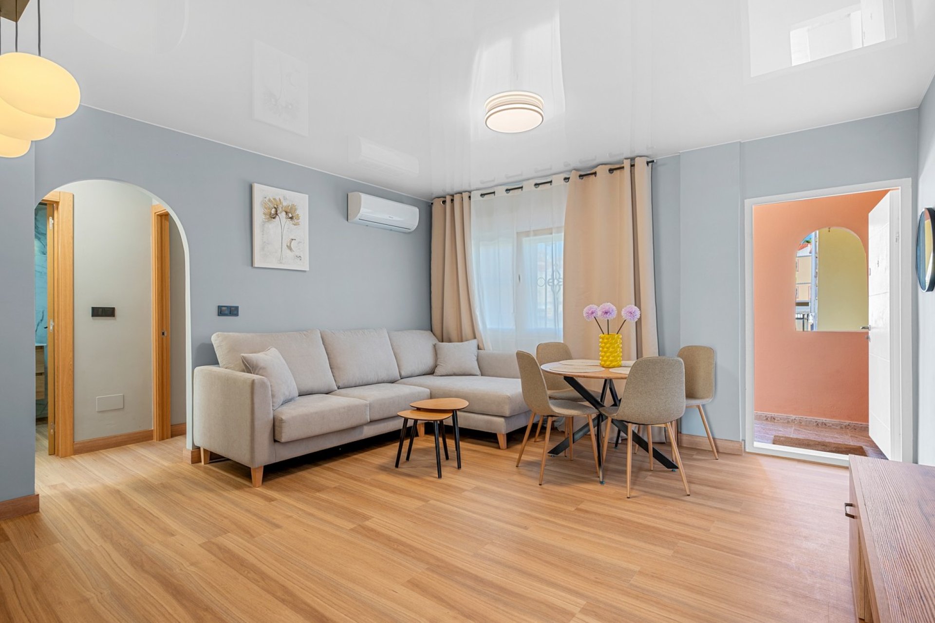 Segunda mano - Apartamento -
San Miguel de Salinas - Inland