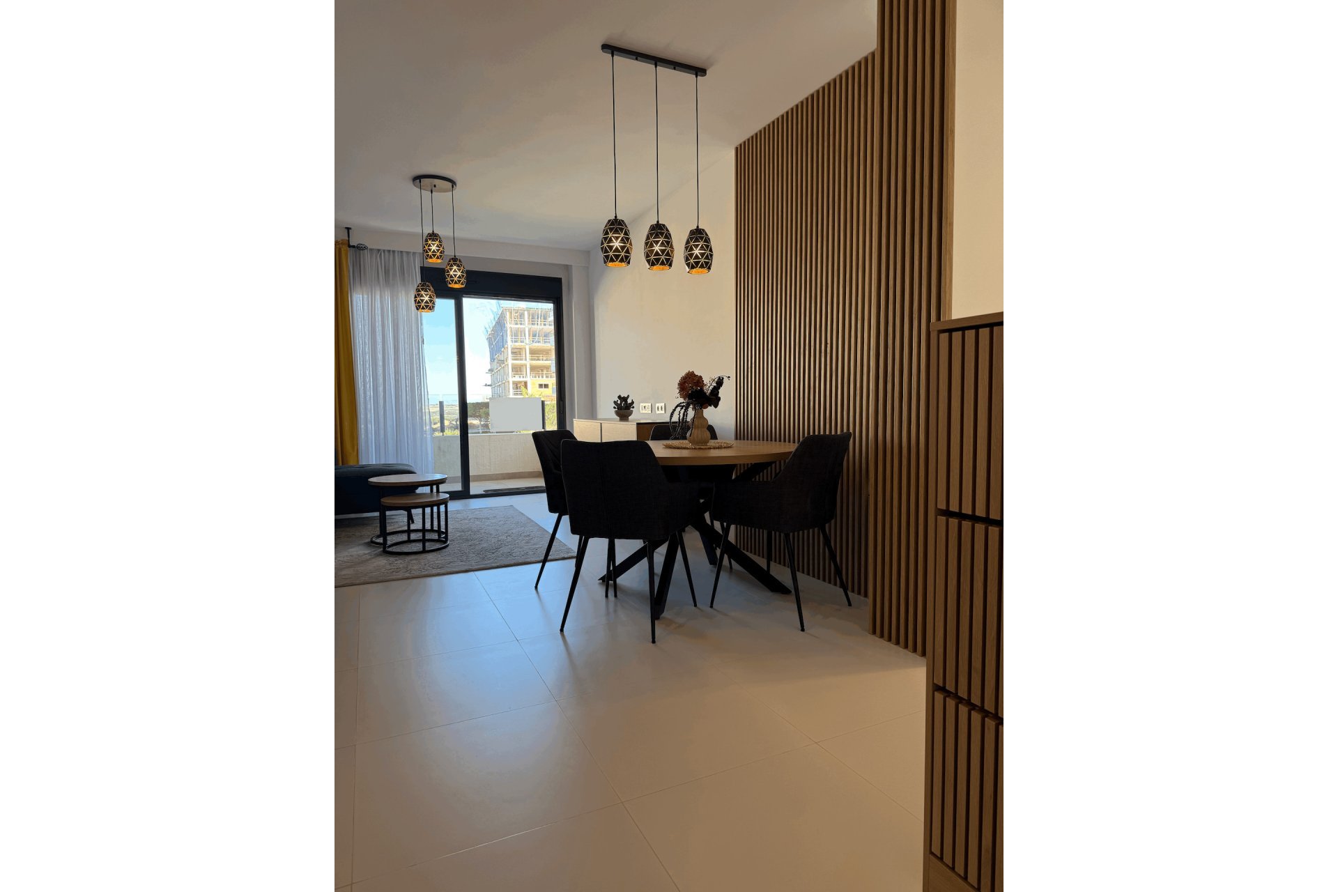 Segunda mano - Apartamento -
San Miguel de Salinas - Inland