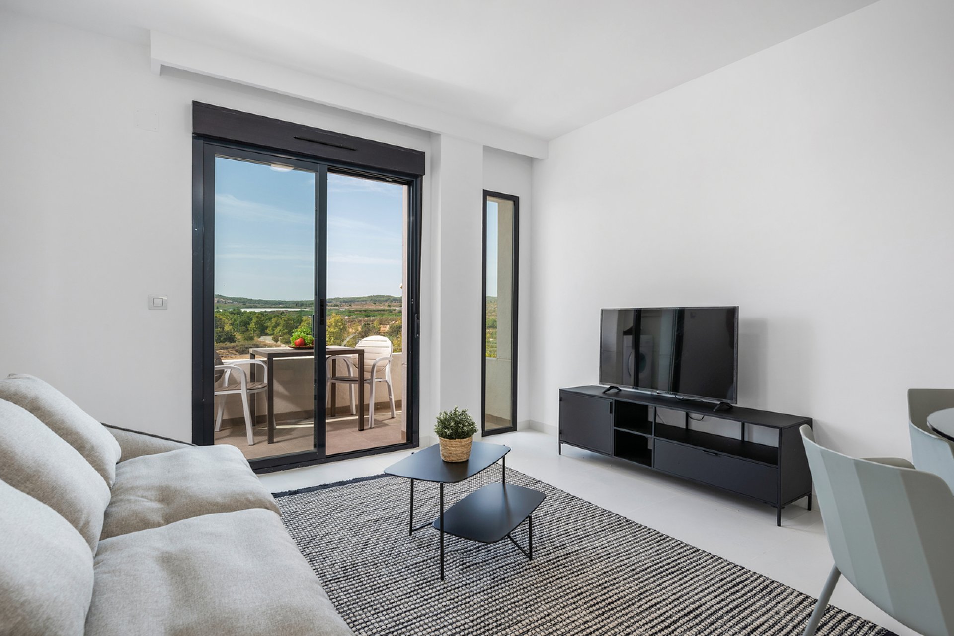 Segunda mano - Apartamento -
San Miguel de Salinas - Inland