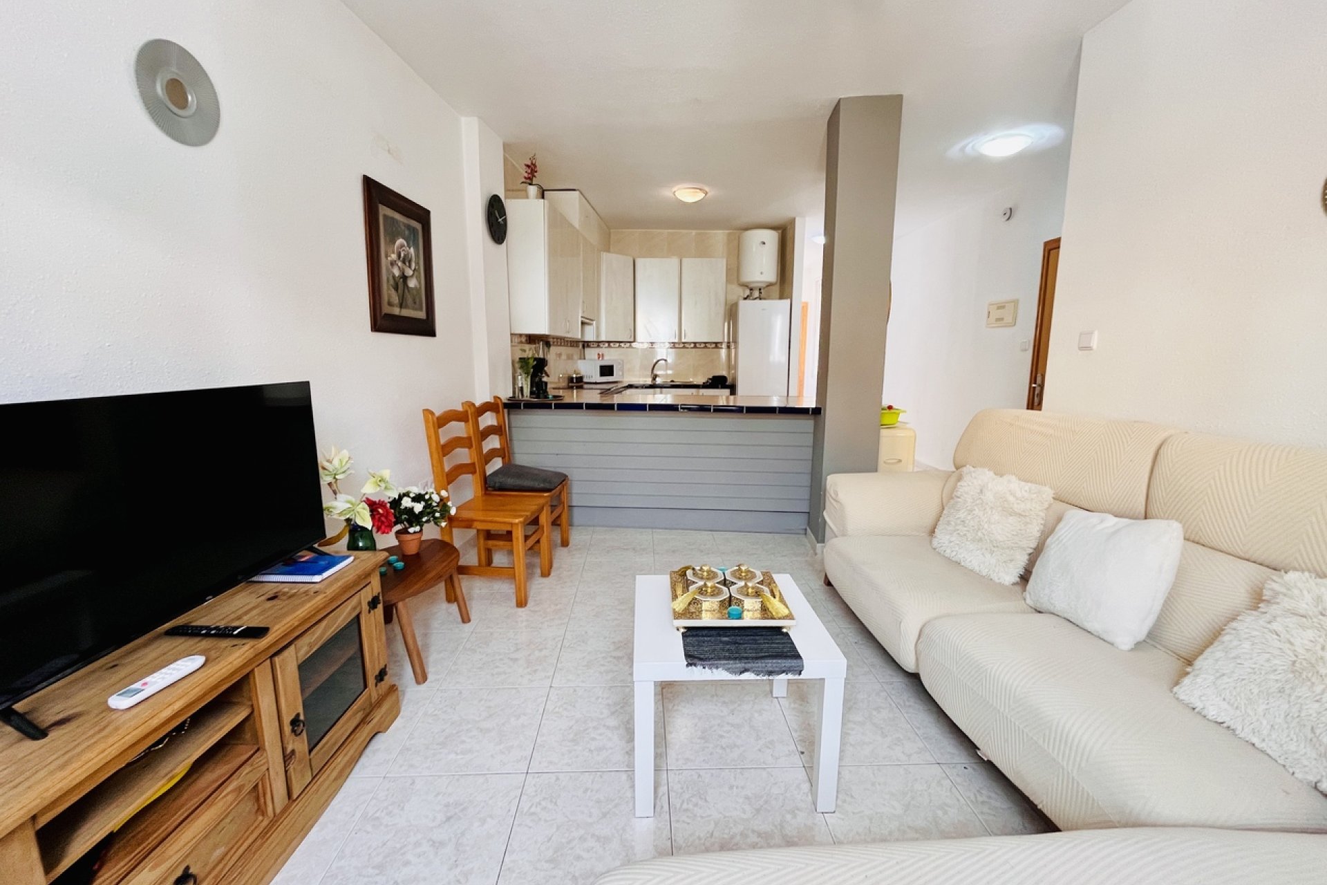 Segunda mano - Apartamento -
San Miguel de Salinas - Inland