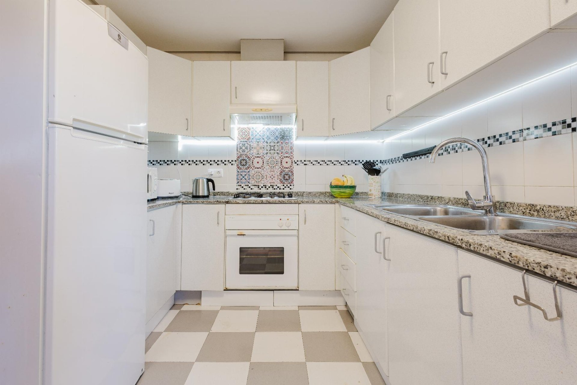 Segunda mano - Apartamento -
San Miguel de Salinas - Inland