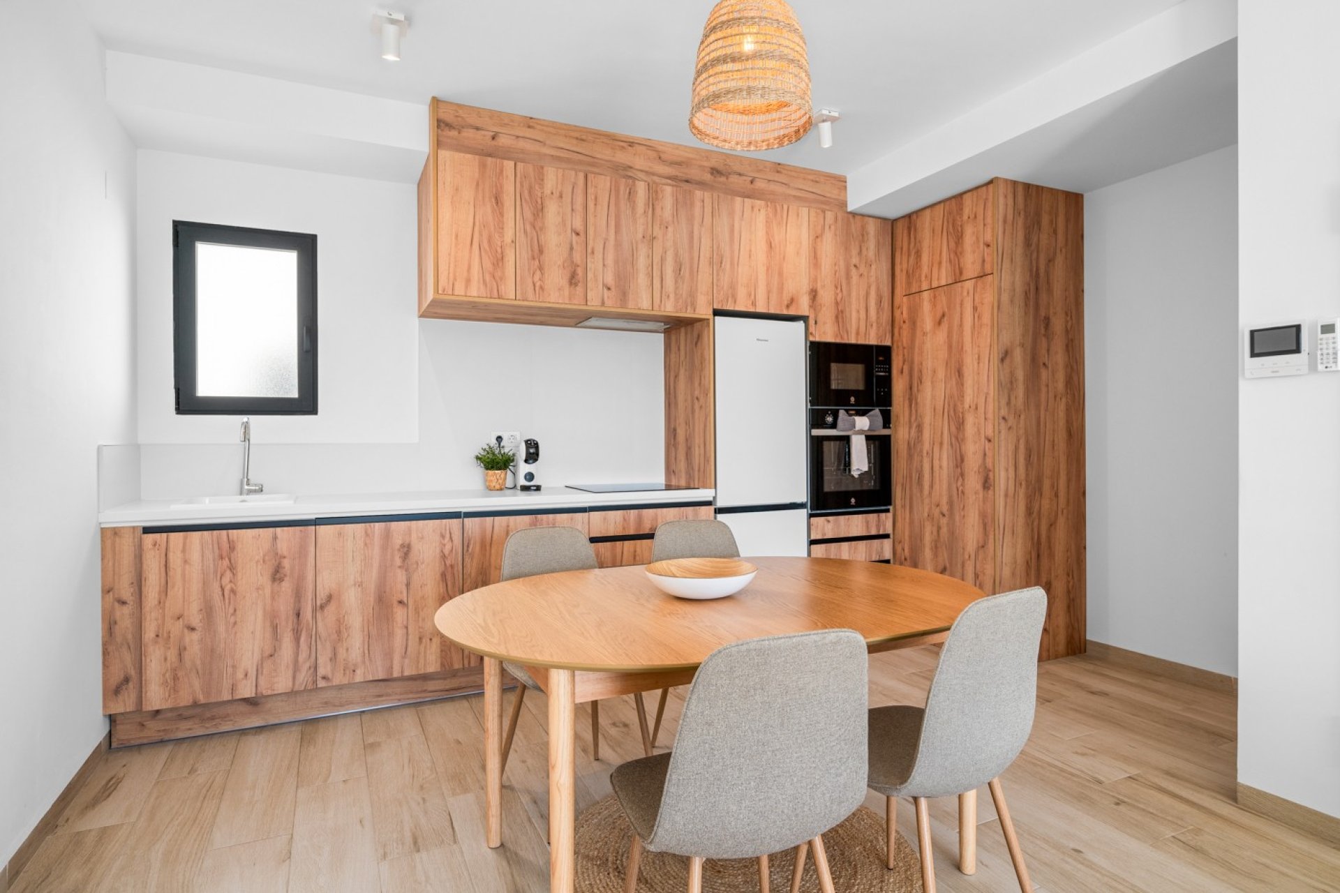 Segunda mano - Apartamento -
San Miguel de Salinas - Inland