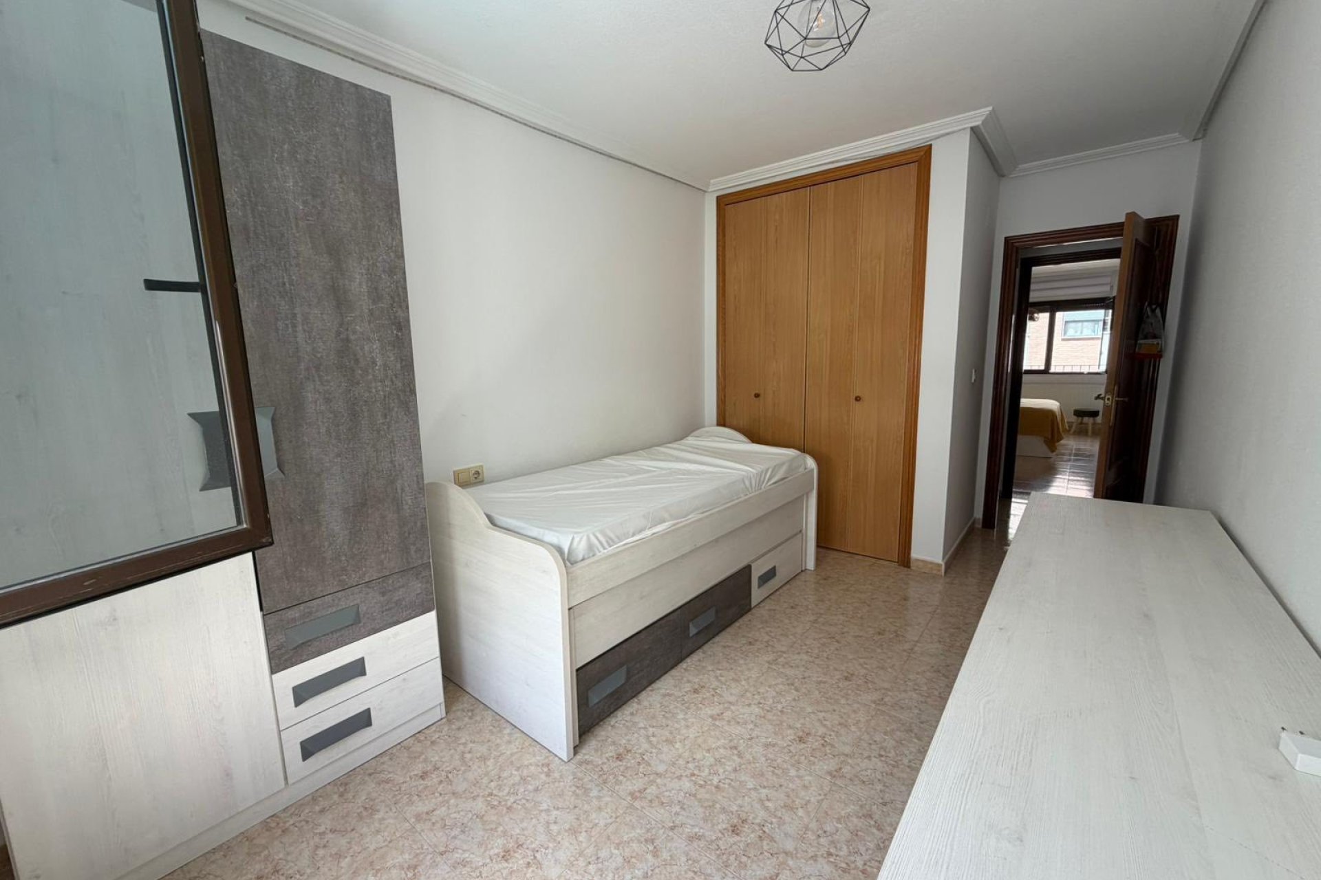 Segunda mano - Apartamento -
San Miguel de Salinas - Inland