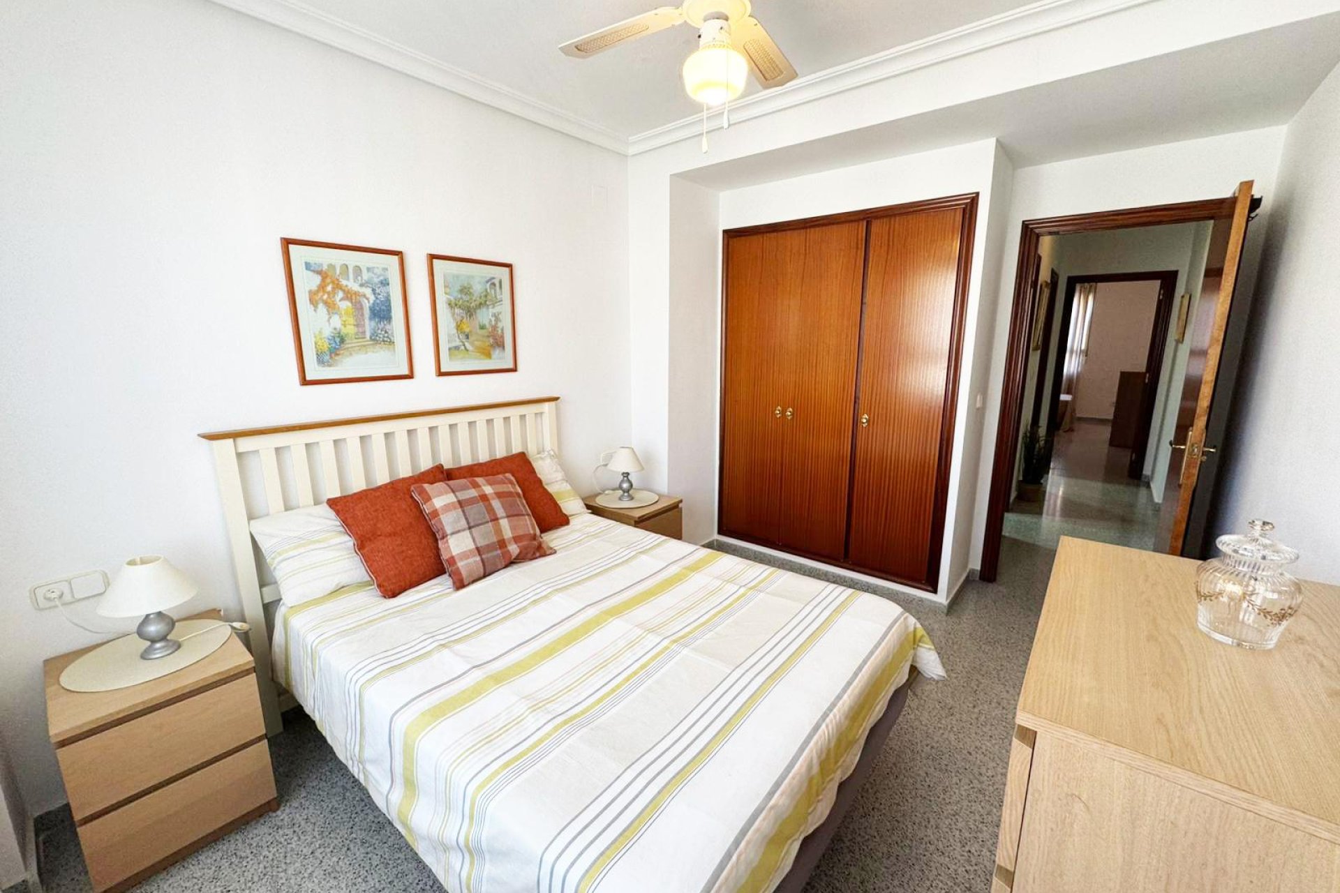 Segunda mano - Apartamento -
San Miguel de Salinas - Inland