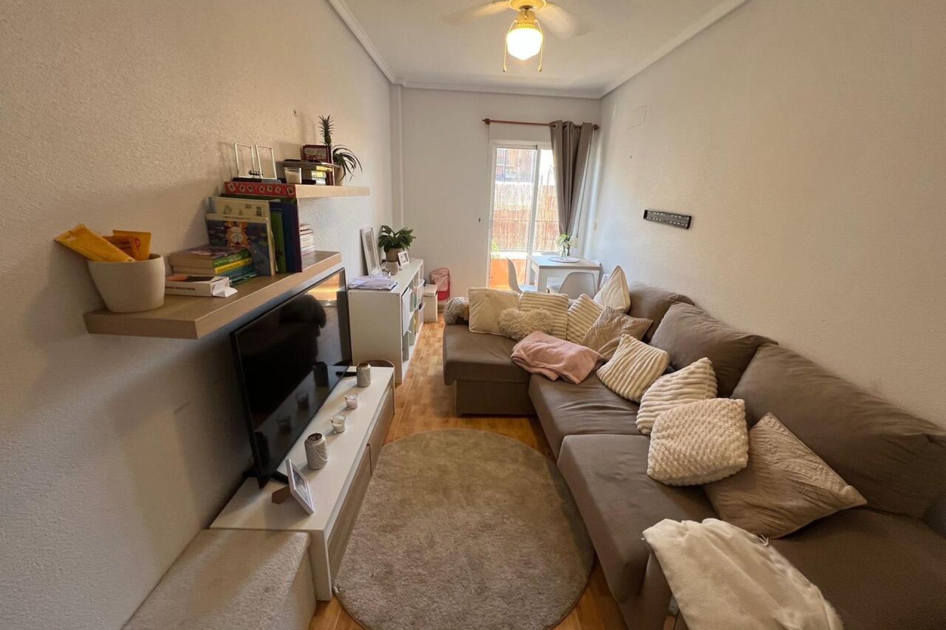Segunda mano - Apartamento -
San Miguel de Salinas - Inland