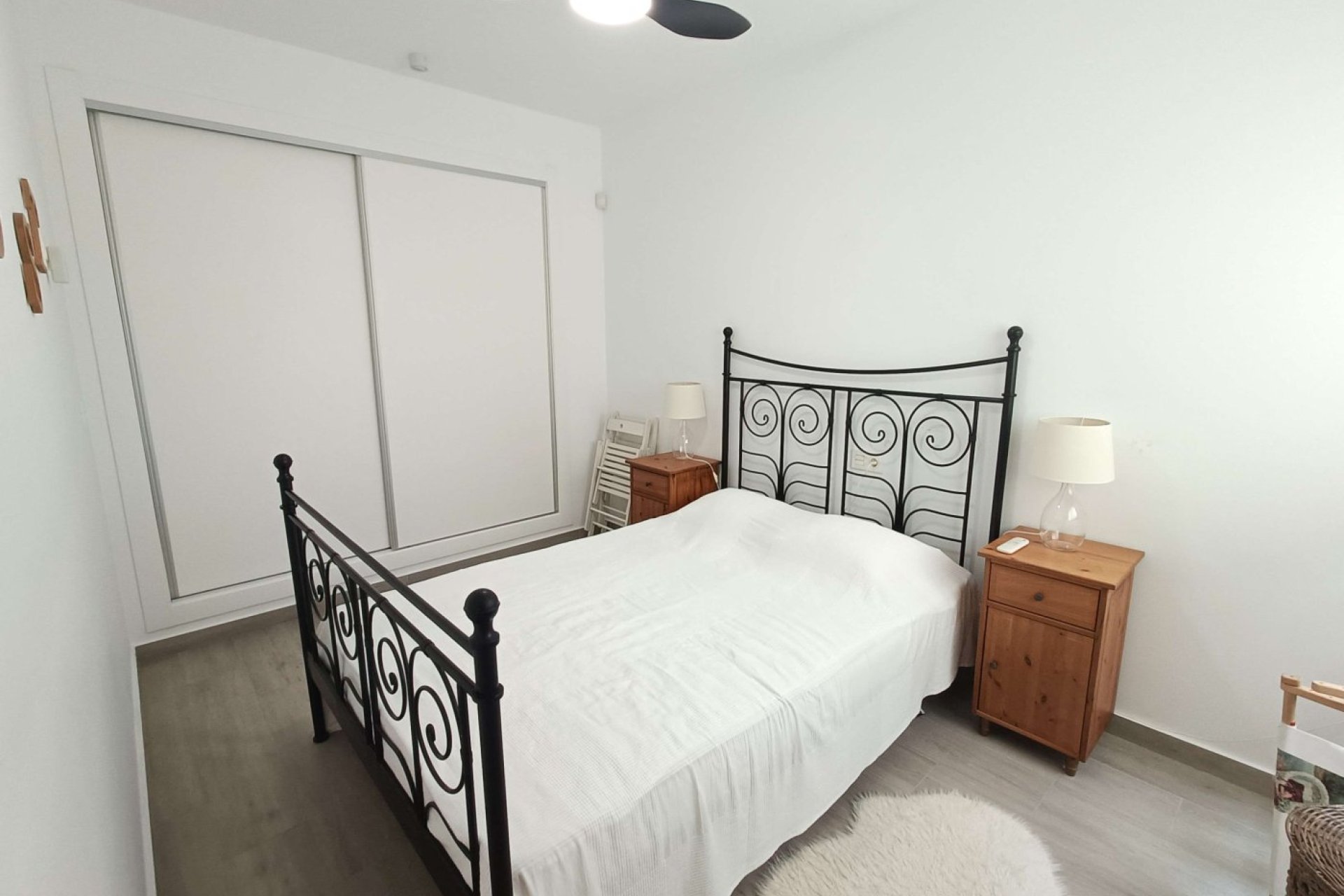 Segunda mano - Apartamento -
San Miguel de Salinas - Inland