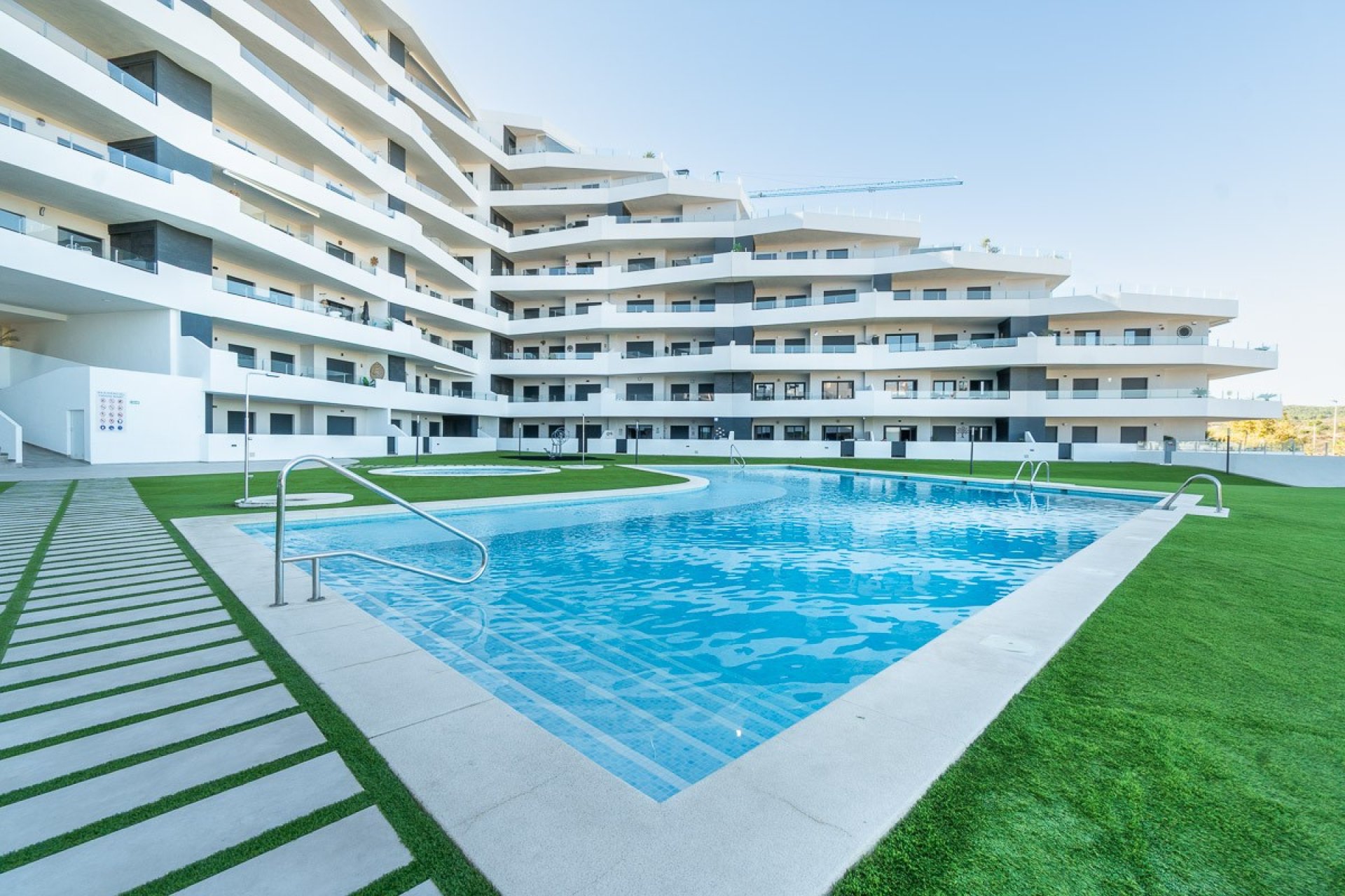 Segunda mano - Apartamento -
San Miguel de Salinas - Inland