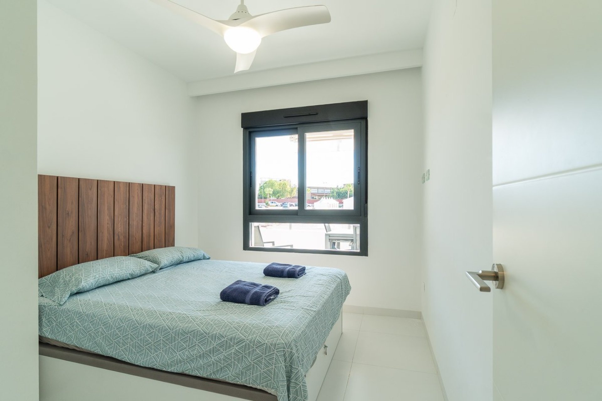 Segunda mano - Apartamento -
San Miguel de Salinas - Inland