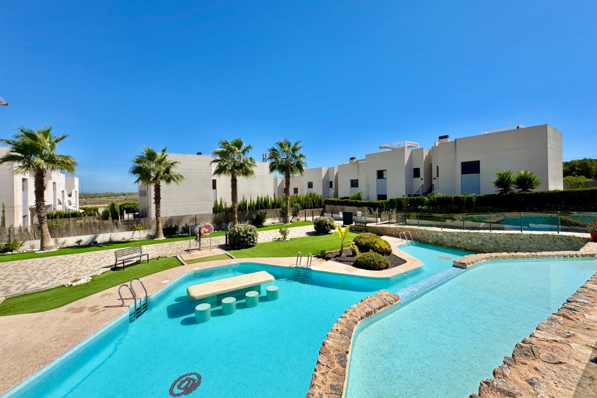 Segunda mano - Apartamento -
San Miguel de Salinas - Inland