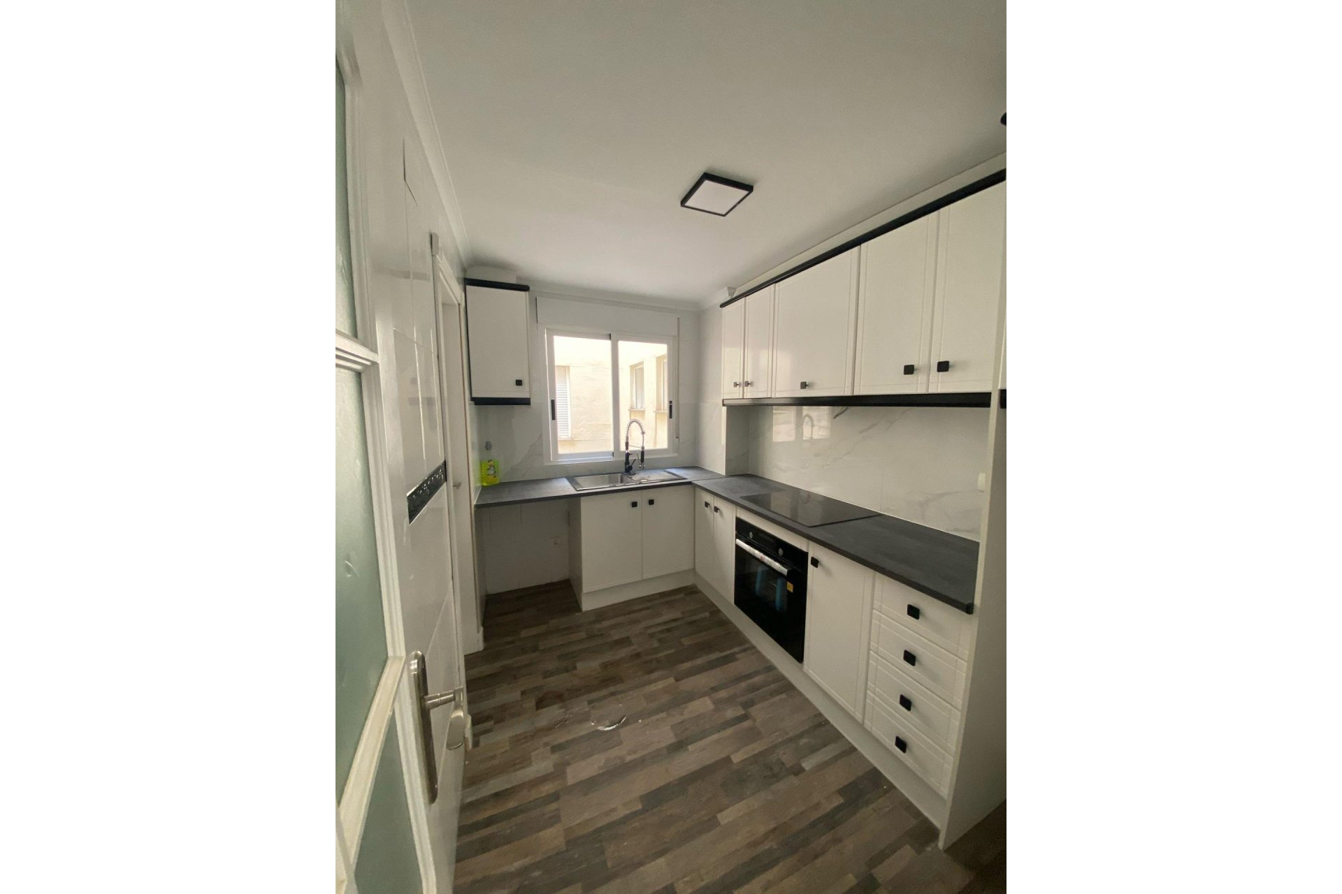 Segunda mano - Apartamento -
San Miguel de Salinas - Pueblo 9