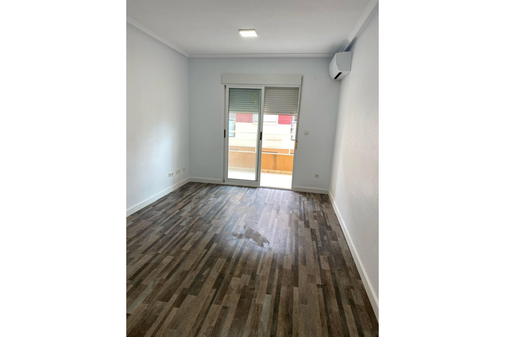 Segunda mano - Apartamento -
San Miguel de Salinas - Pueblo 9