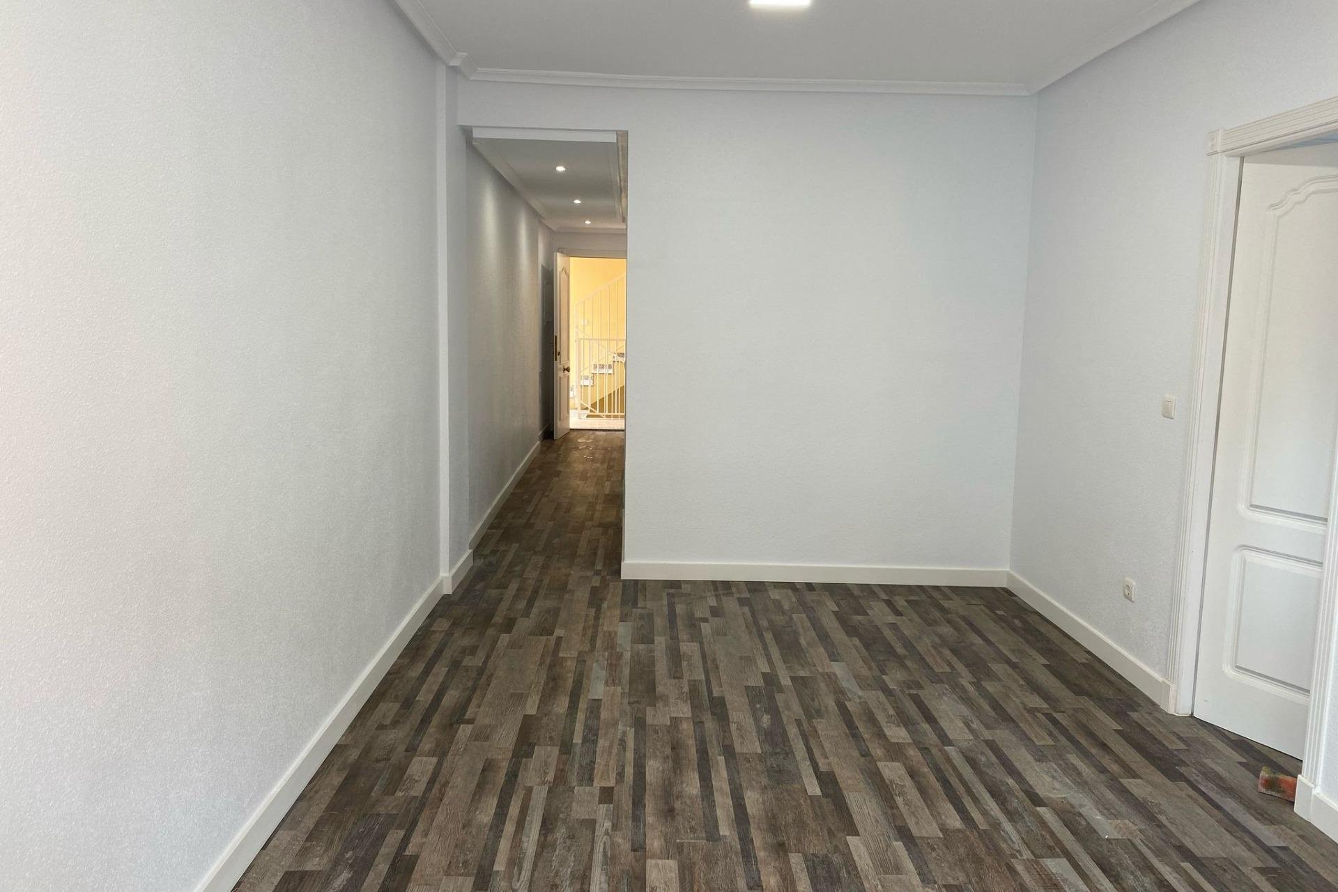 Segunda mano - Apartamento -
San Miguel de Salinas - Pueblo 9