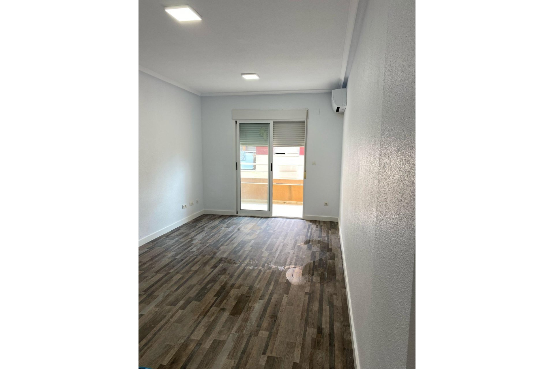 Segunda mano - Apartamento -
San Miguel de Salinas - Pueblo 9