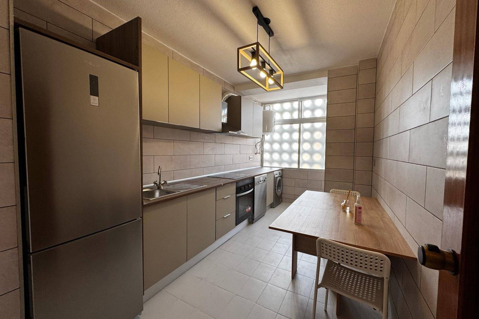 Segunda mano - Apartamento -
Santiago de la Ribera - San Blas