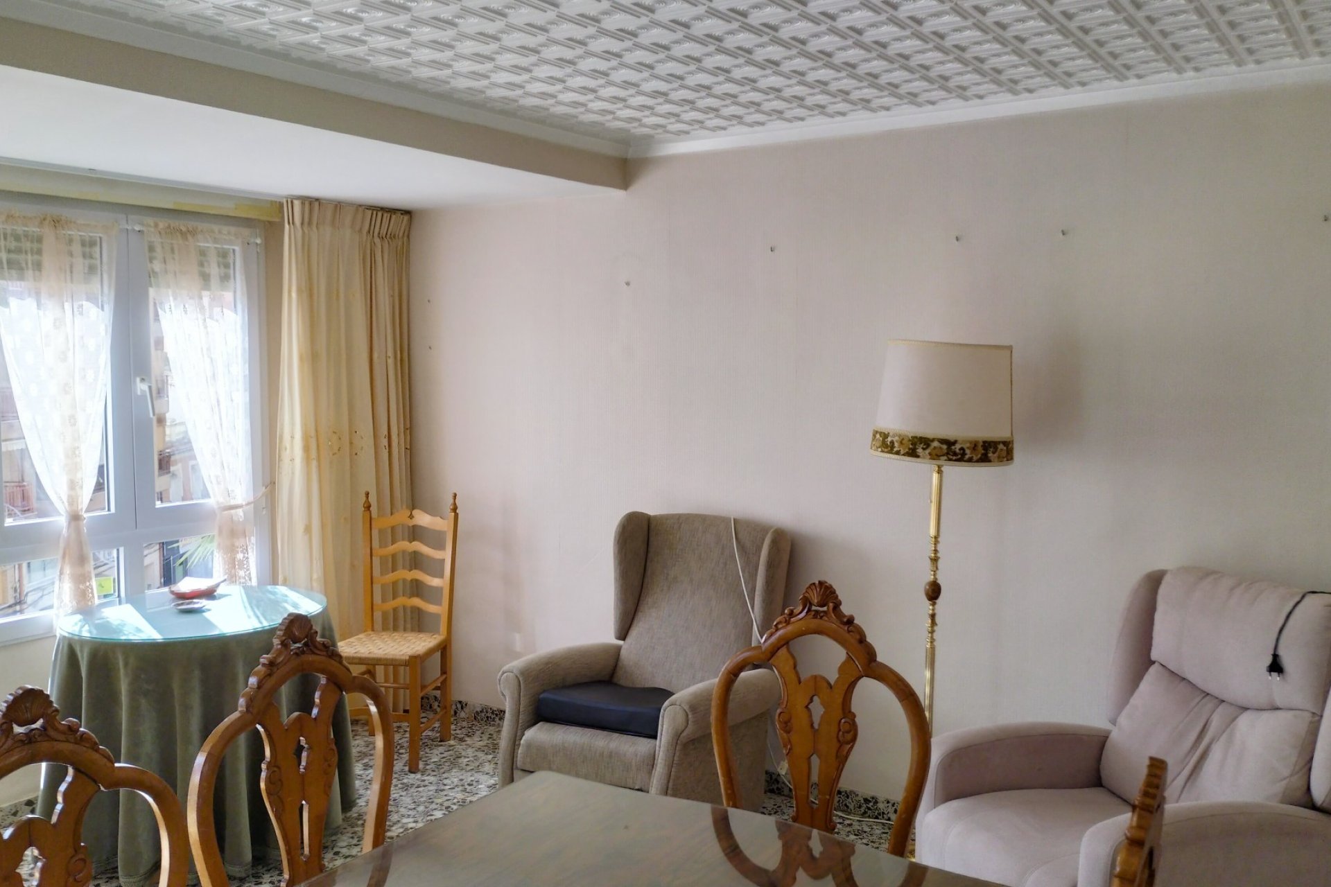 Segunda mano - Apartamento -
Sax - Inland