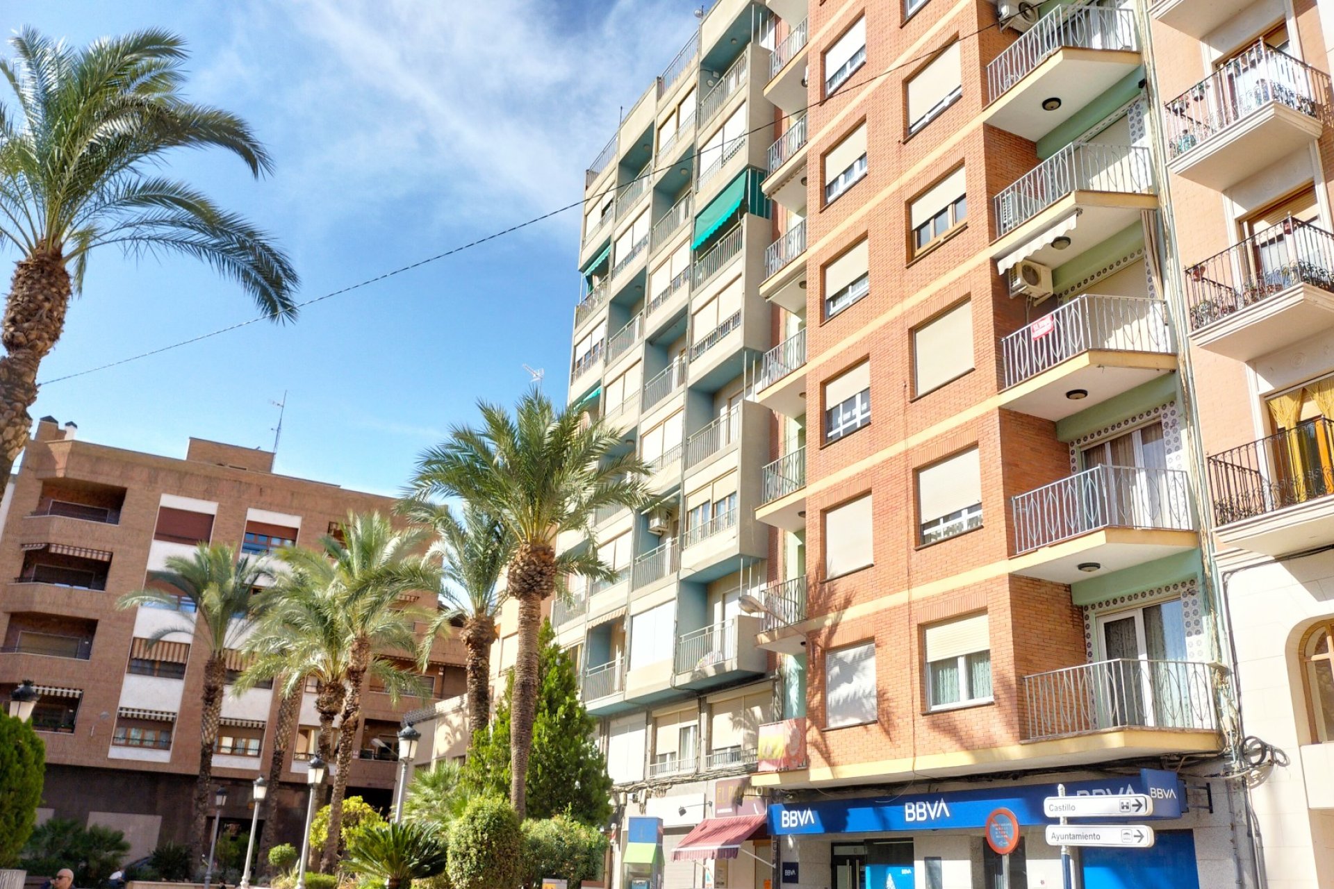 Segunda mano - Apartamento -
Sax - Inland