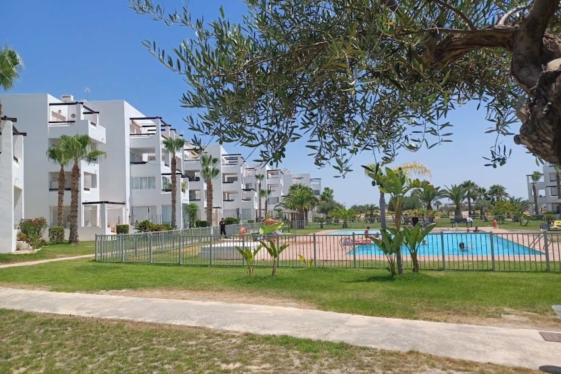 Segunda mano - Apartamento -
Terrazas de la Torre - Inland